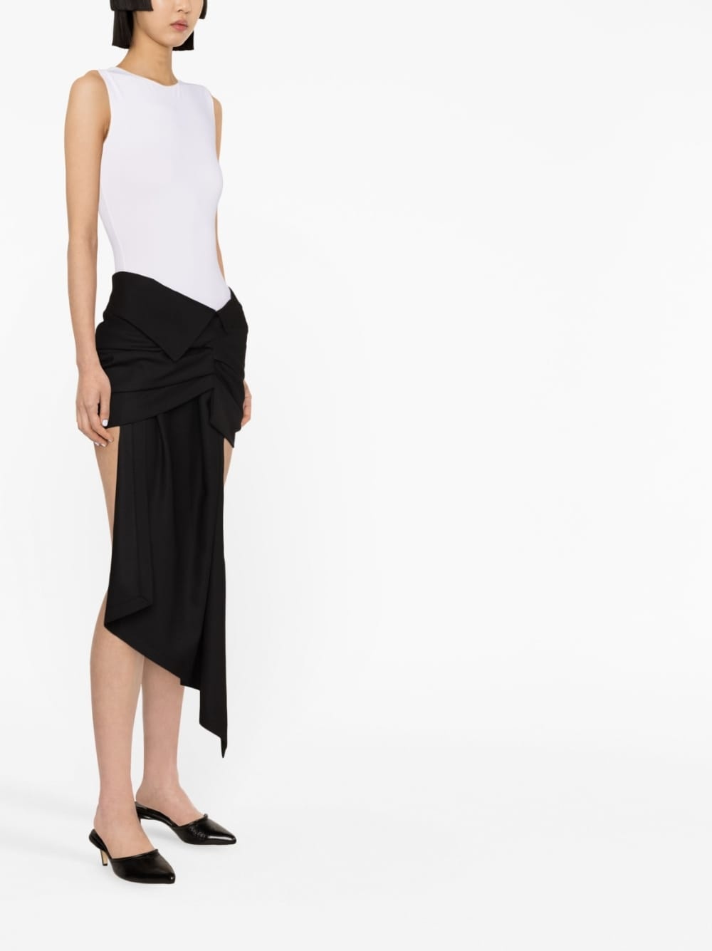 box-pleat asymmetric skirt - 2