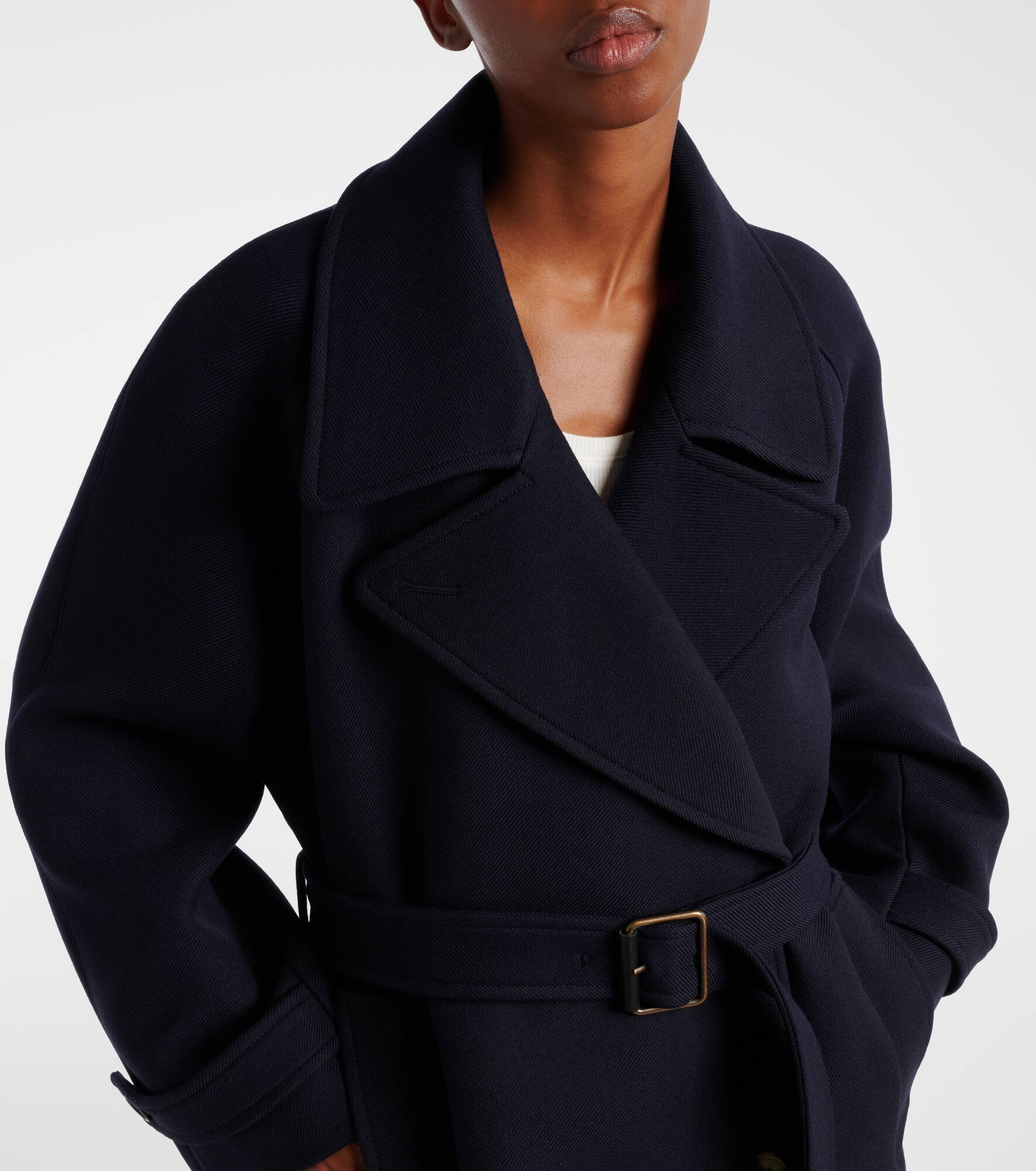 Belted double-breasted wool coat - 4