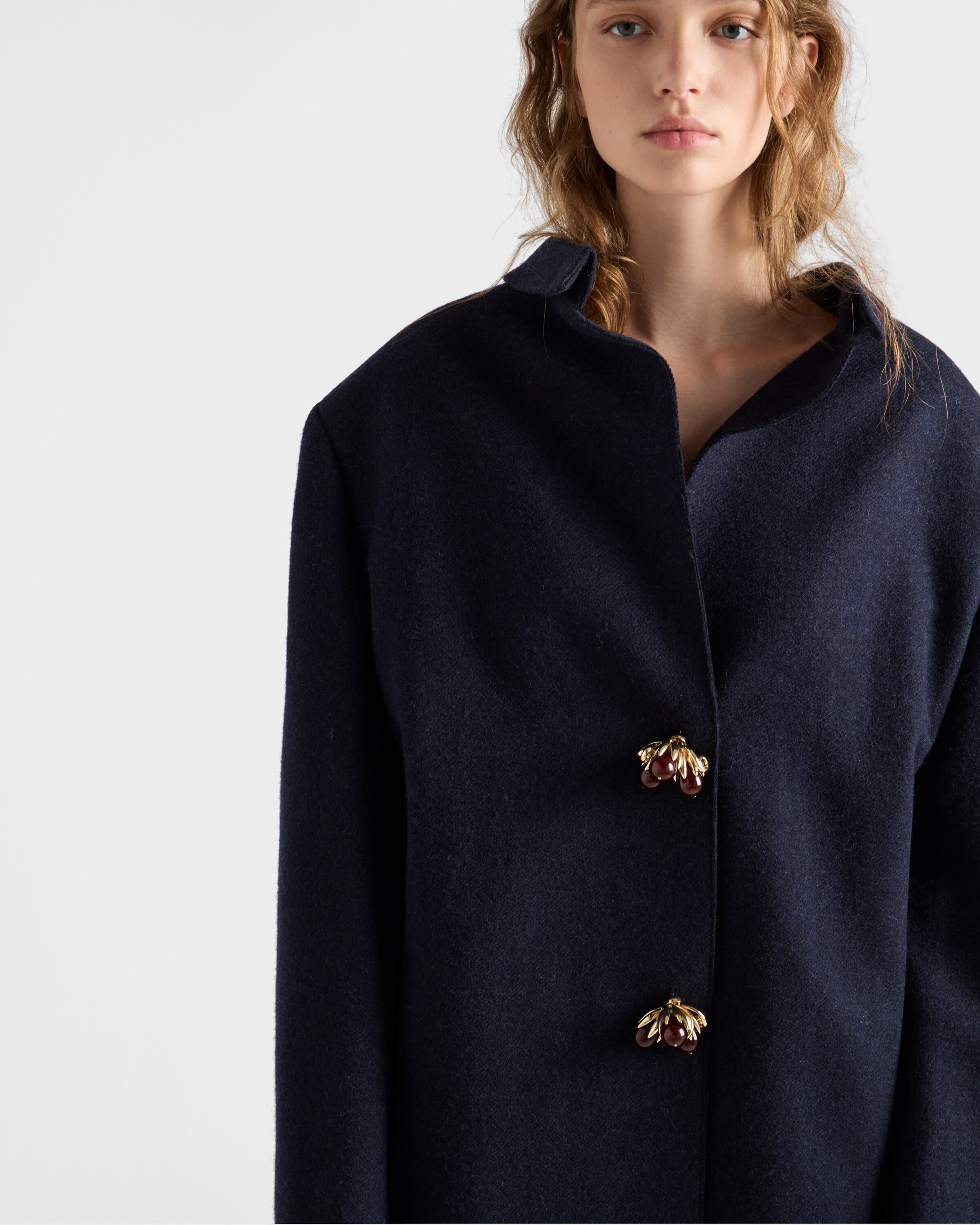 Shetland wool jacket with jewel buttons - 3