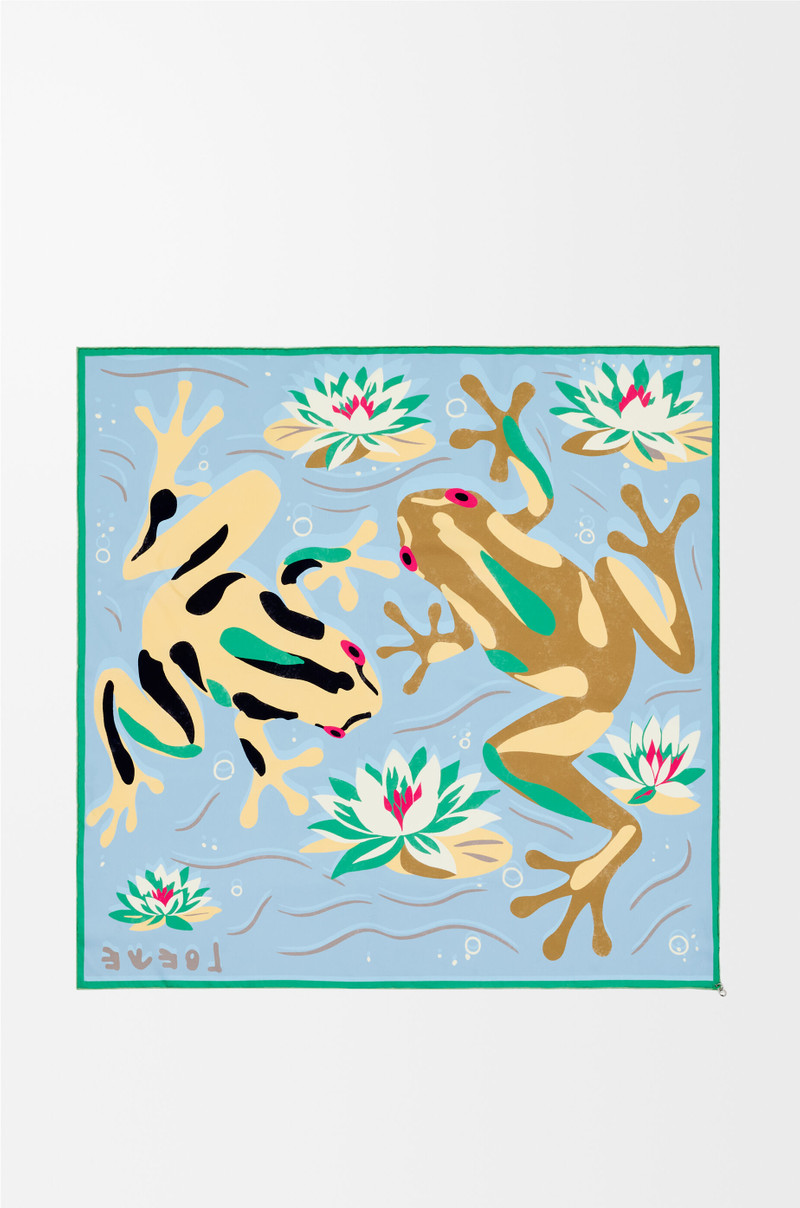 Loewe Scarf in silk outlook