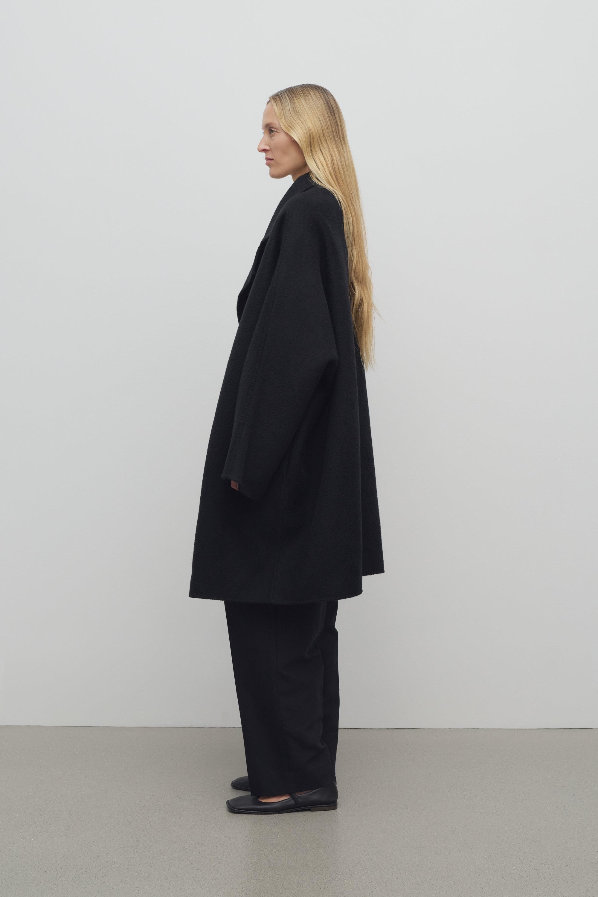 Loune Coat in Cashmere - 4