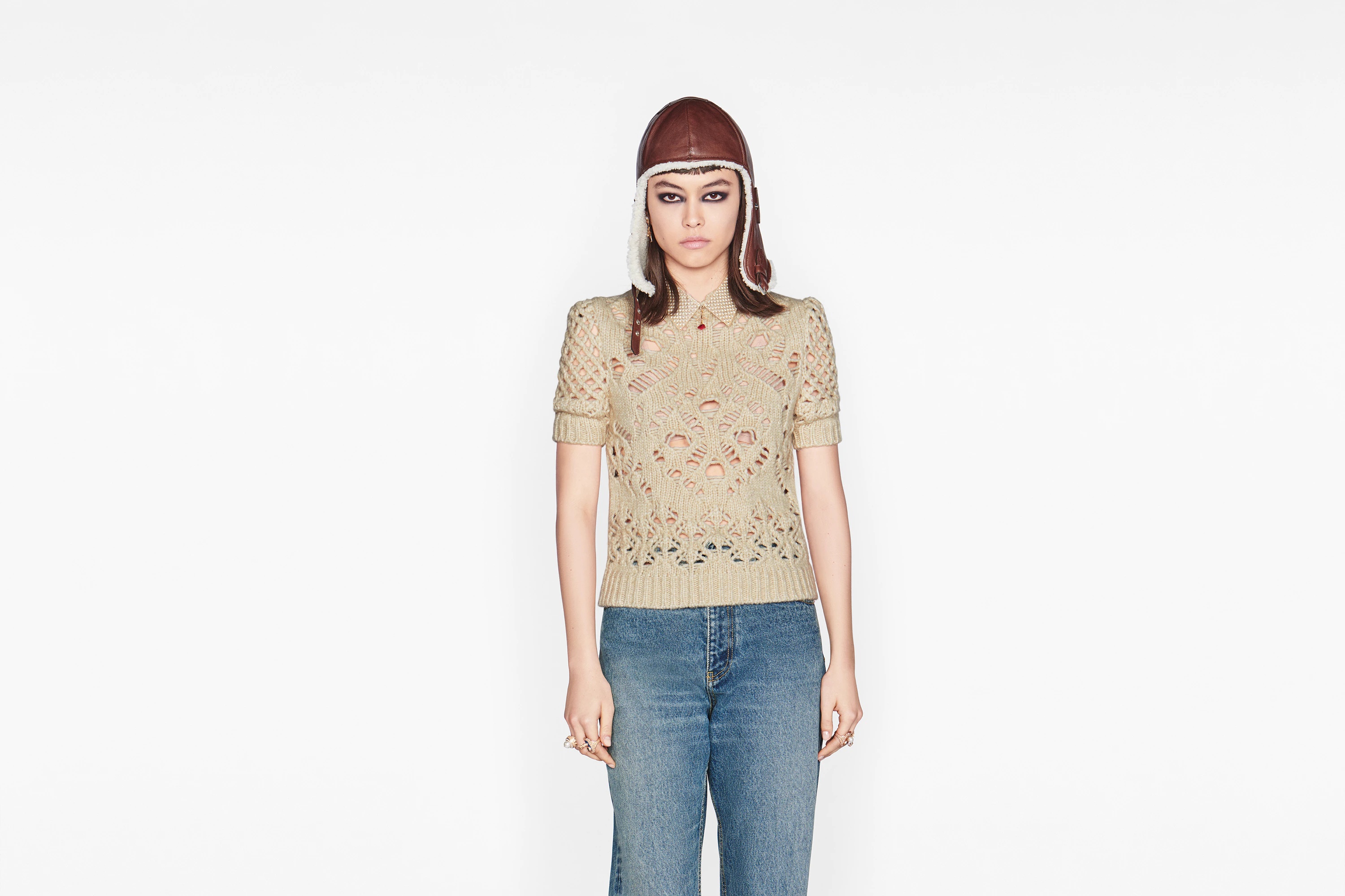 Short-Sleeved Sweater - 6
