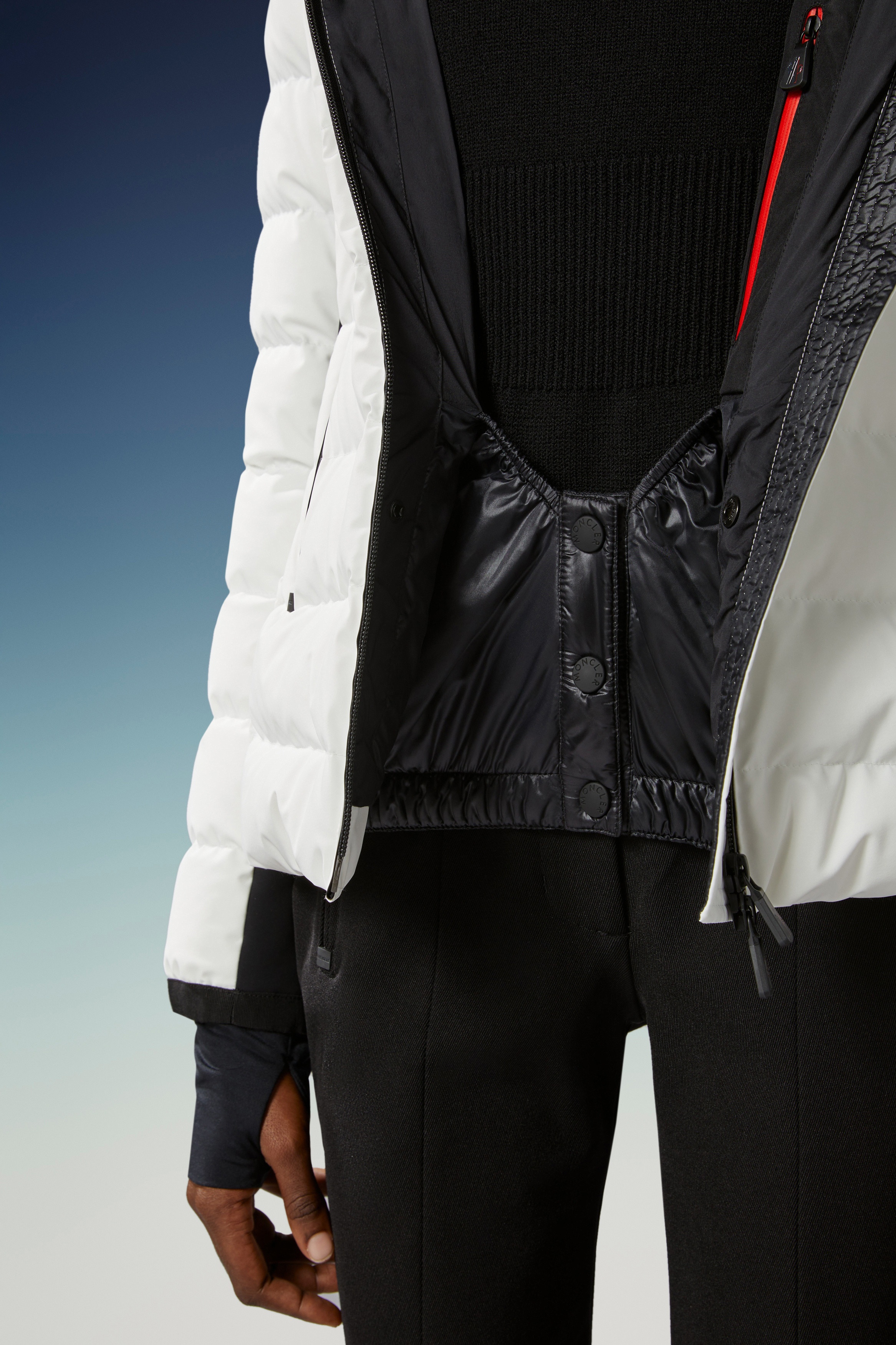 Lamoura Short Down Jacket - 9