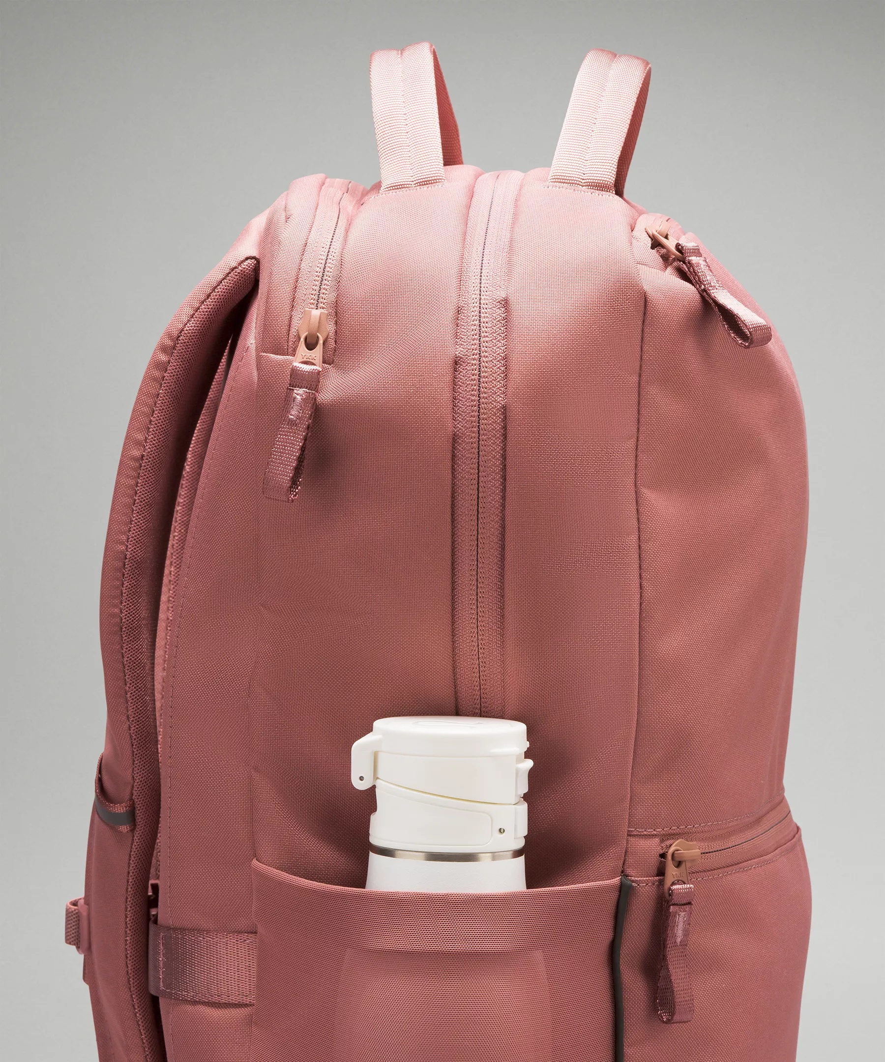 Double-Zip Backpack 22L - 4