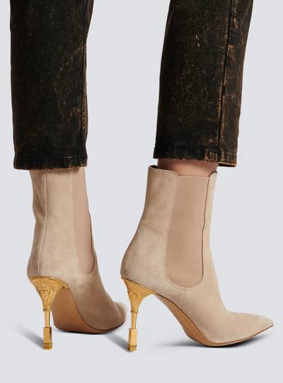 Balmain Moneta suede ankle boots with engraved heel outlook