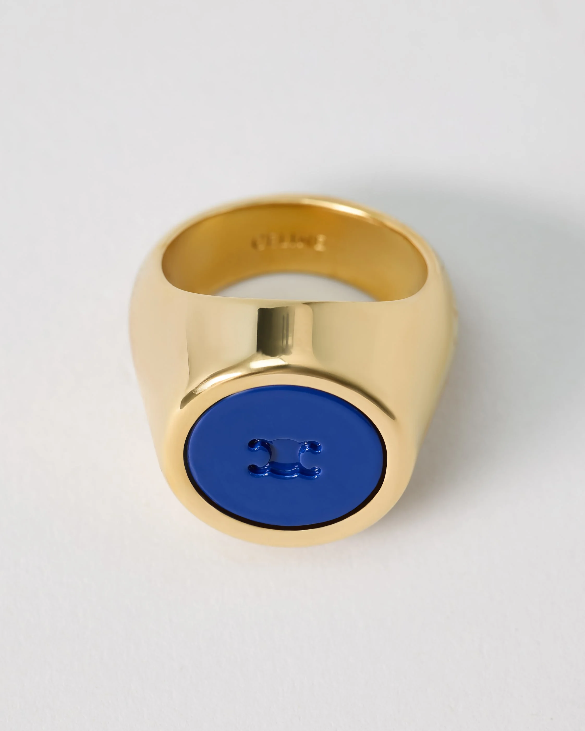 TRIOMPHE SIGNET RING IN VARNISH AND BRASS WITH GOLD FINISH - 1