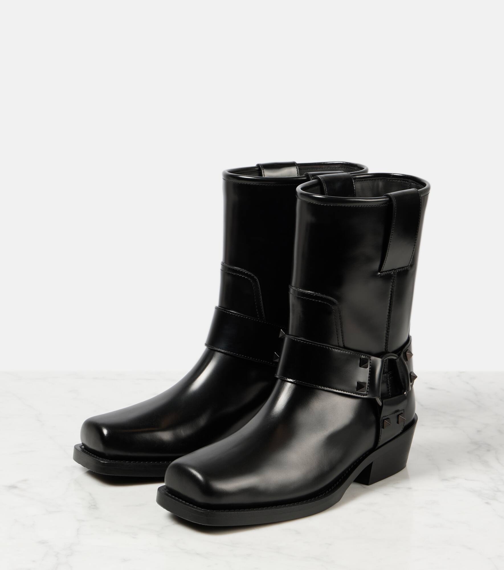 Rockstud leather biker boots - 4