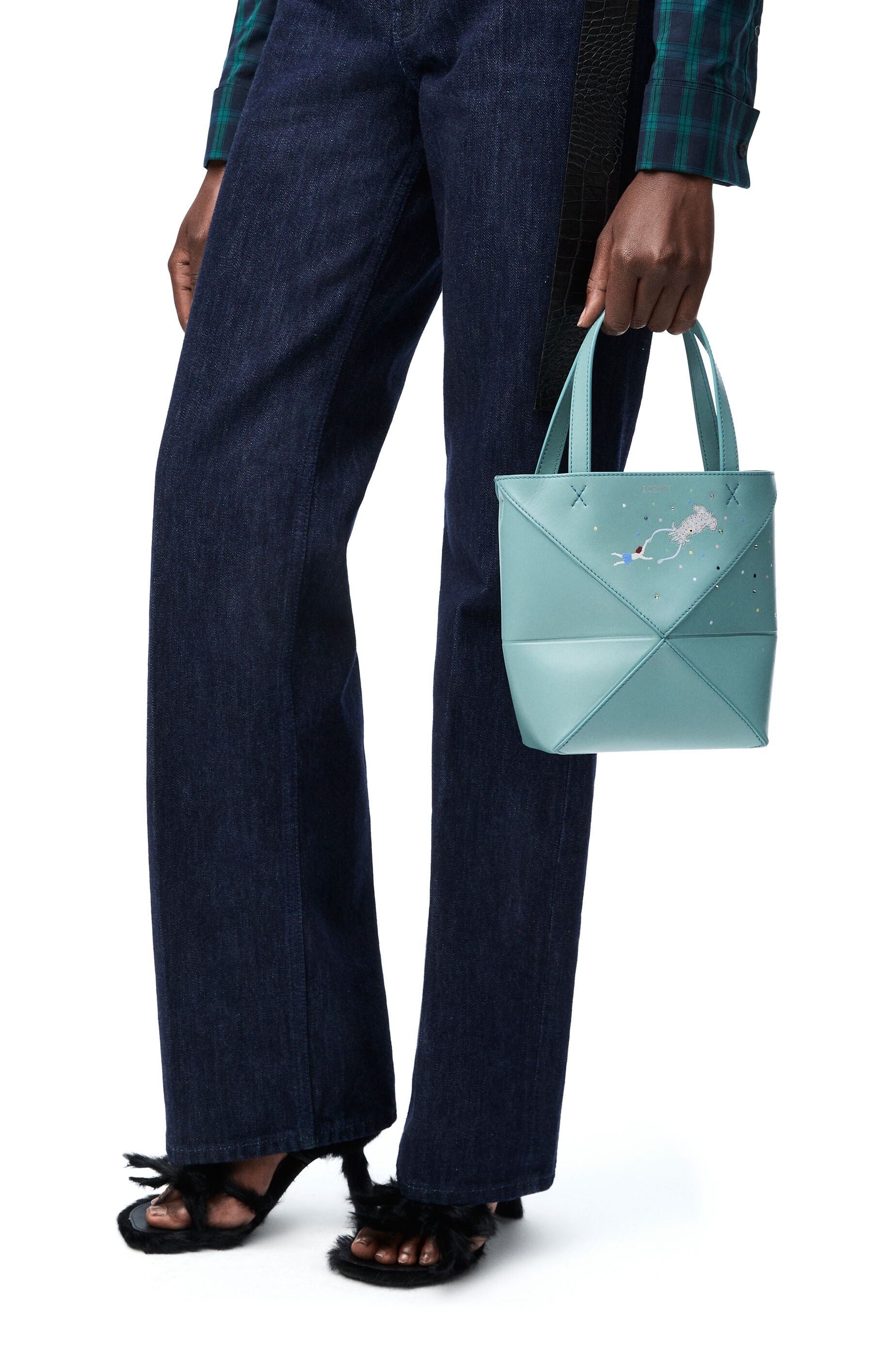 【LOEWE】PUZZLE FOLD TOTE MINI SQUID◆A779V25X13 Loewe Squid mini Puzzle Fold tote in shiny calfskin | REVERSIBLE