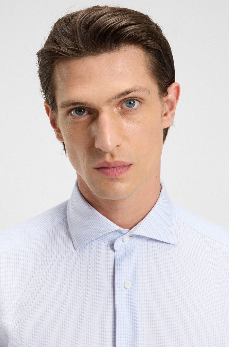 NON-IRON SLIM-FIT SHIRT IN STRUCTURED COTTON 3