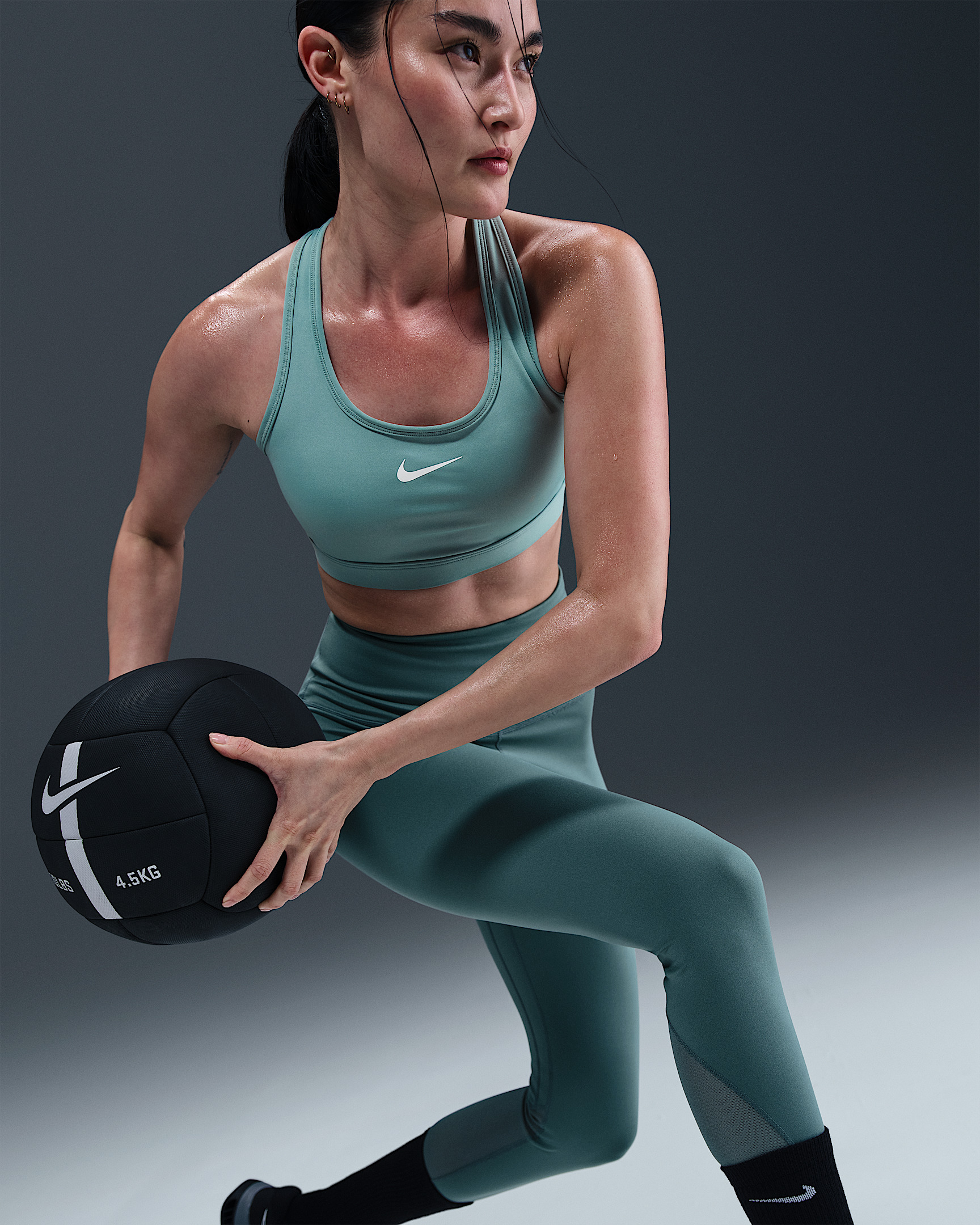 Nike Swoosh Medium Support Women's Padded Sports Bra - 3
