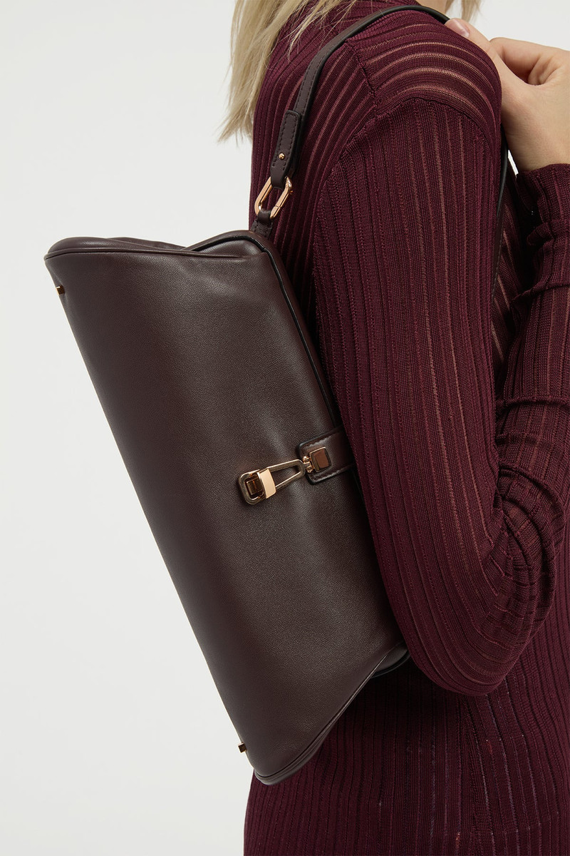 GABRIELA HEARST Paola Clutch in Bordeaux Nappa Leather outlook