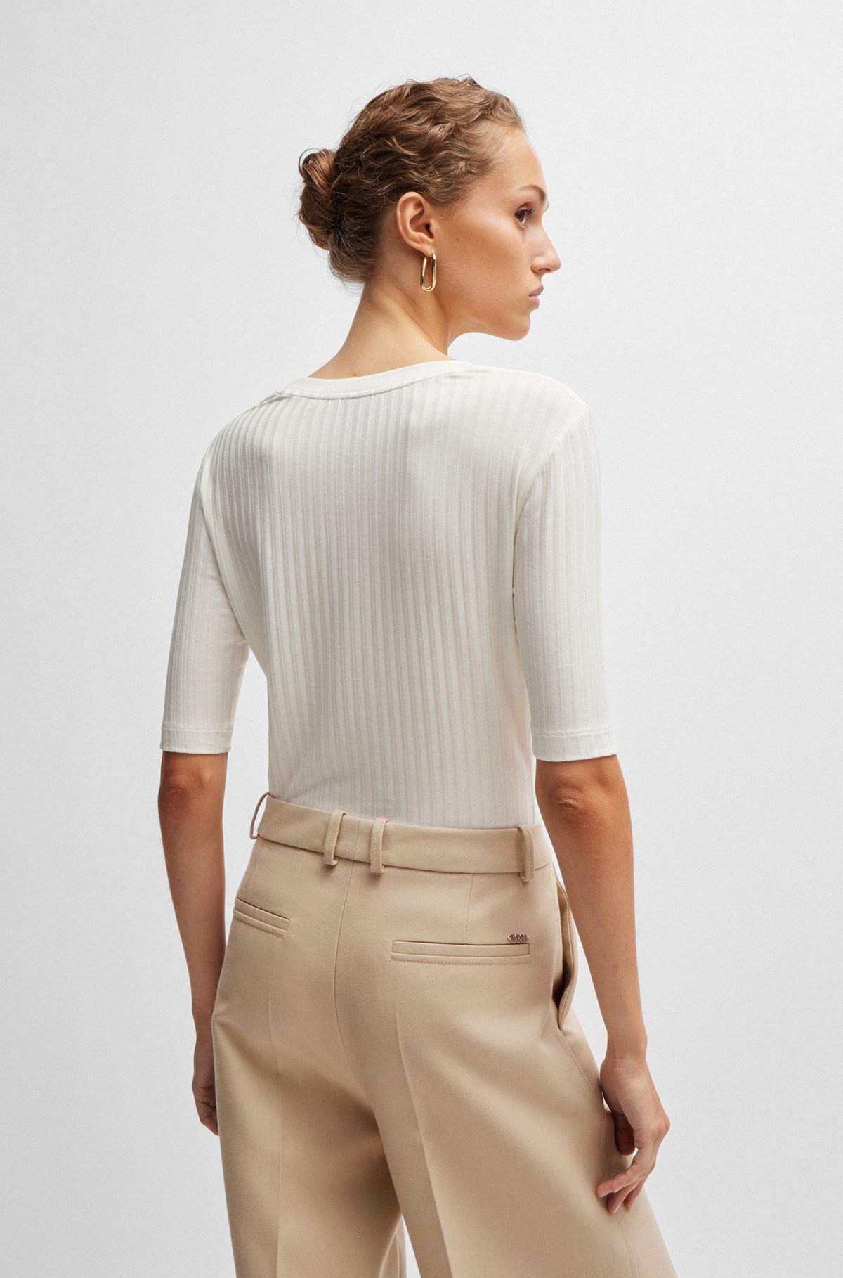SCOOP-NECK TOP IN STRETCH FABRIC - 4