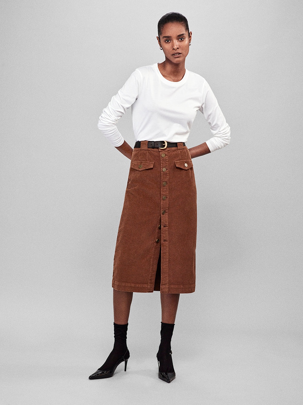 The Penelope Skirt in Toast - 2