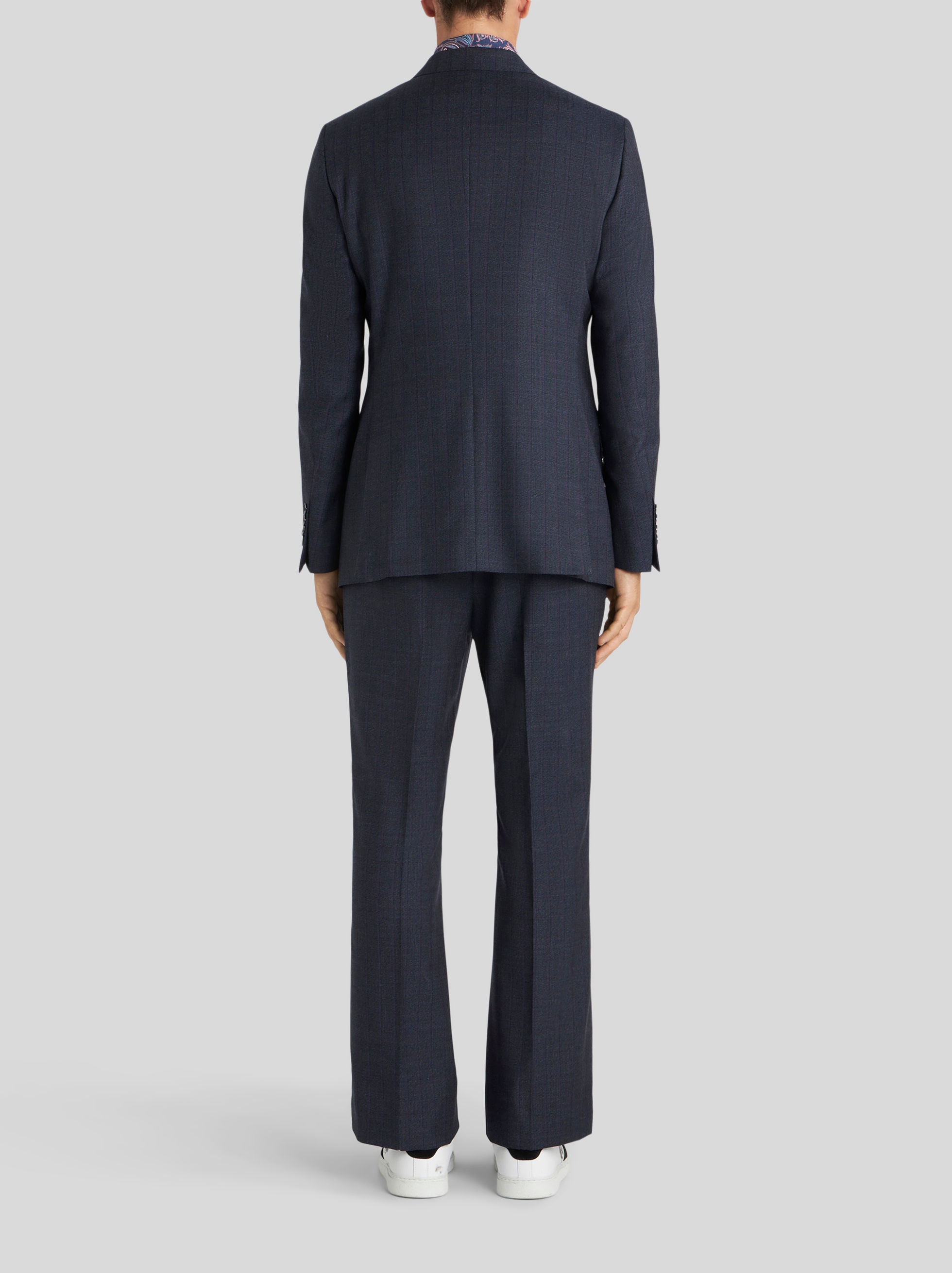 SEMI-TRADITIONAL STRIPED WOOL SUIT - 4