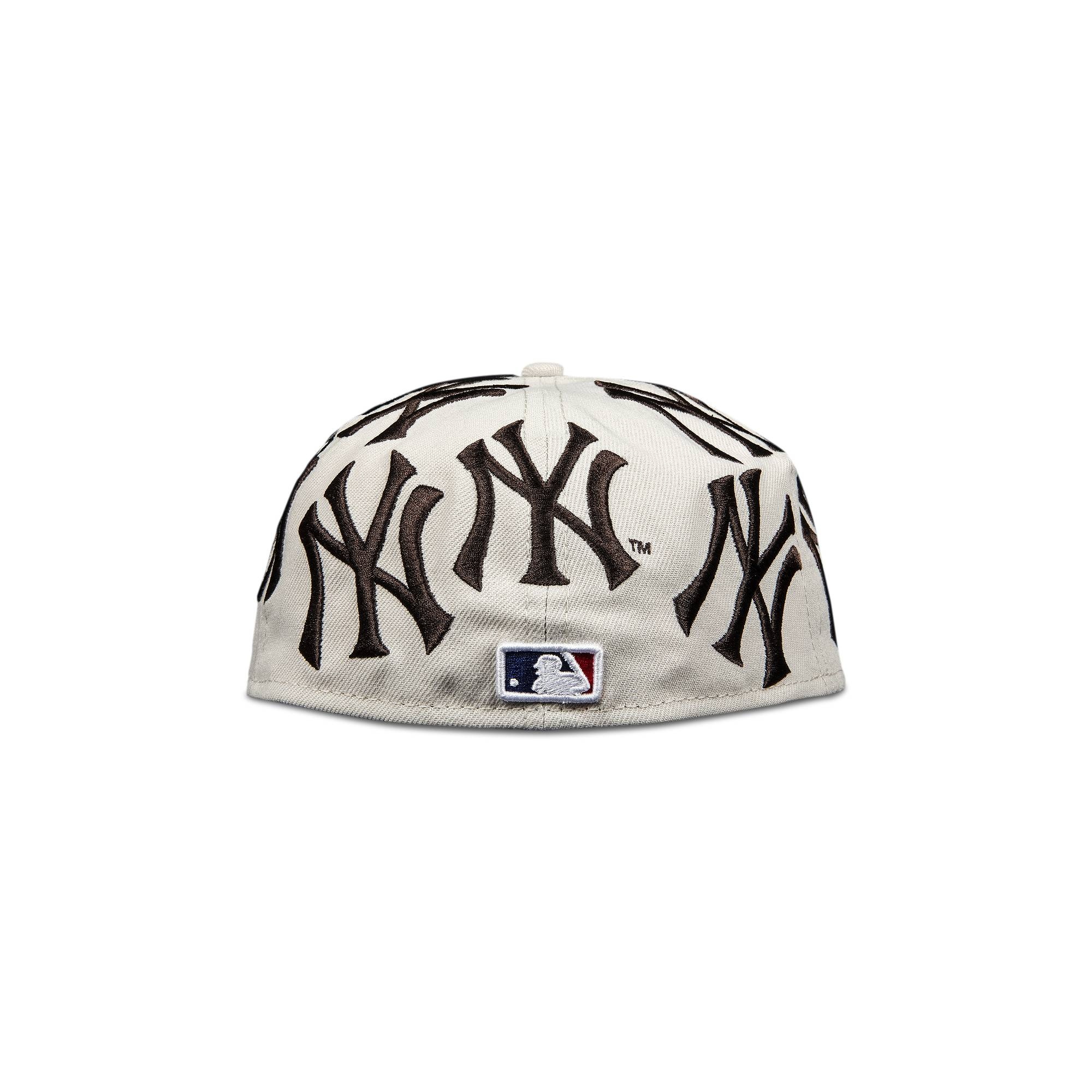 Supreme x New York Yankees Box Logo New Era 'Tan' - 2