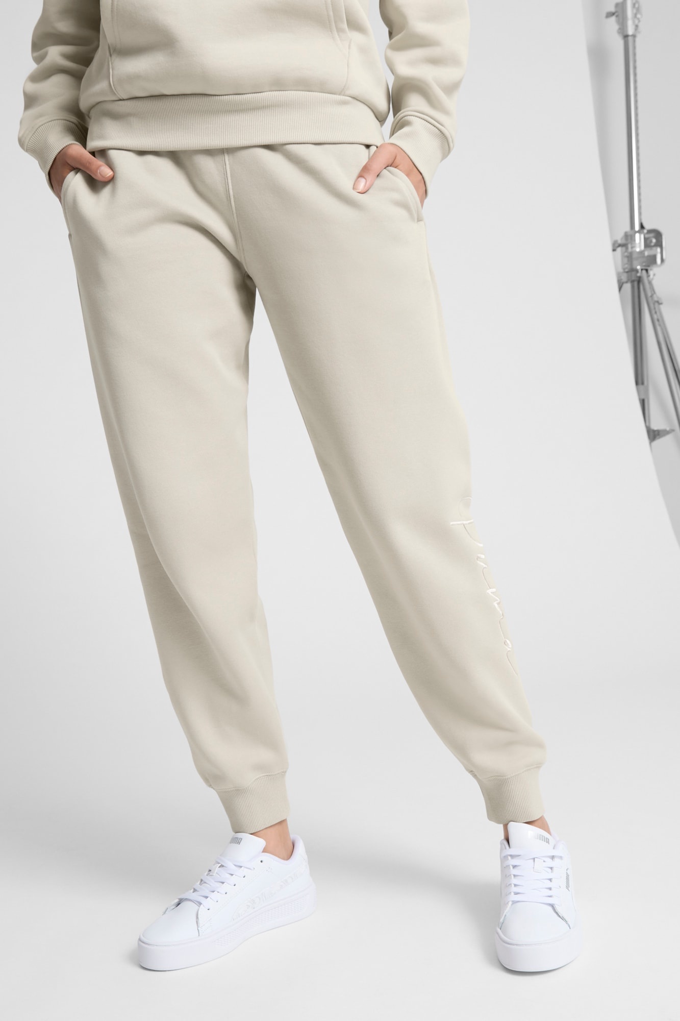 Script Logo Women's Sweatpants - 3