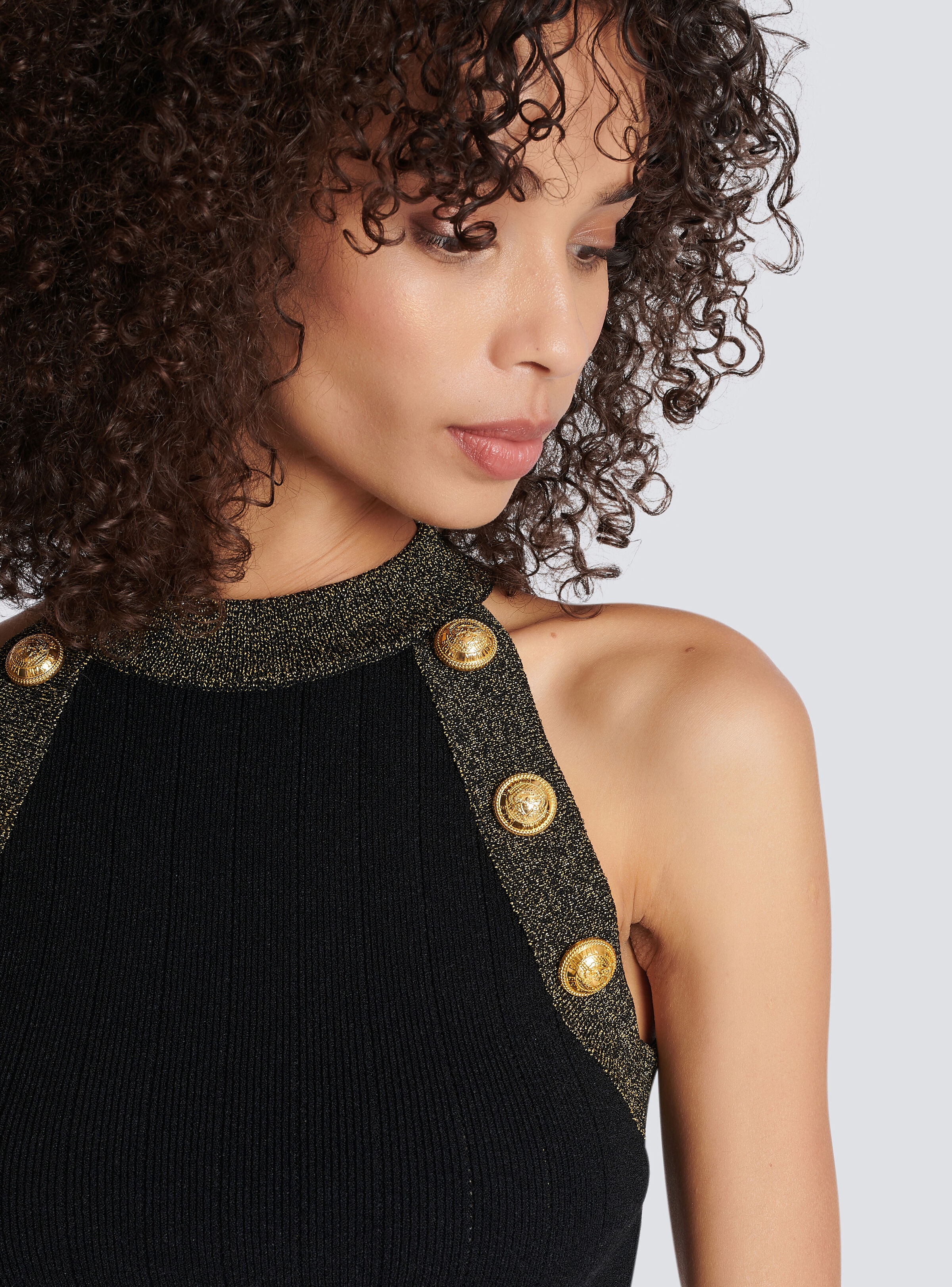 Gold-trimmed knit crop top - 7