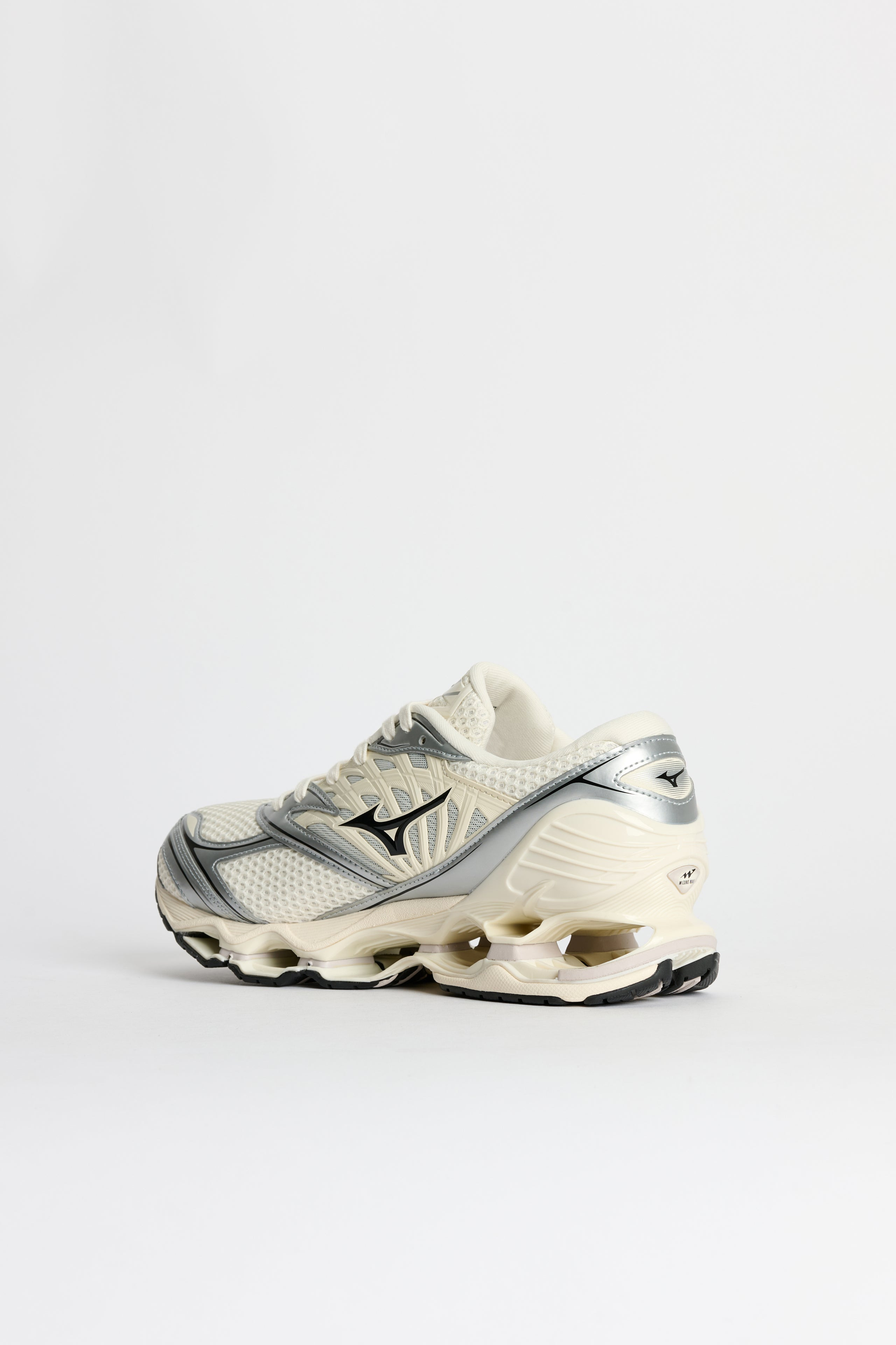 MIZUNO WAVE PROPHECY LS PRISTINE / SILVER - 2