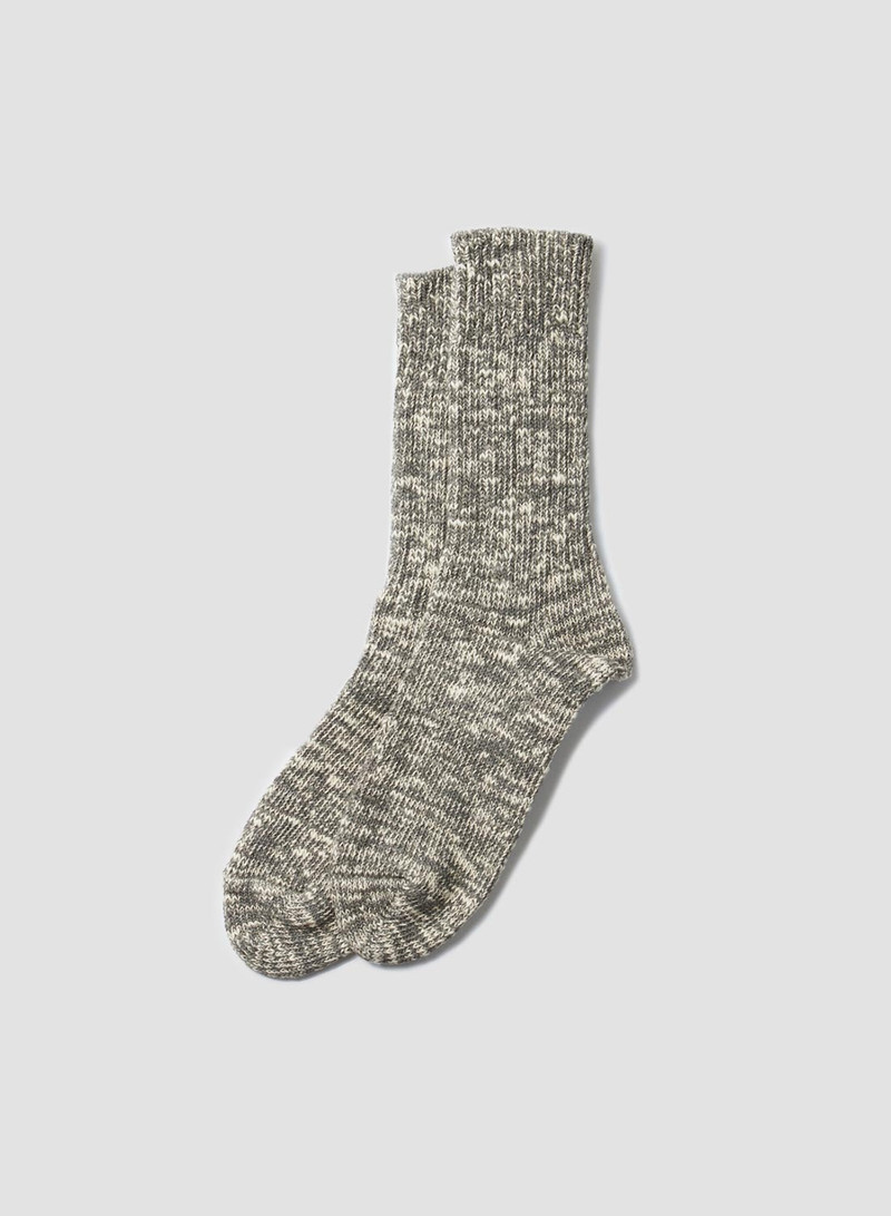 Rototo Low Gauge Slub Crew Sock in Grey 1