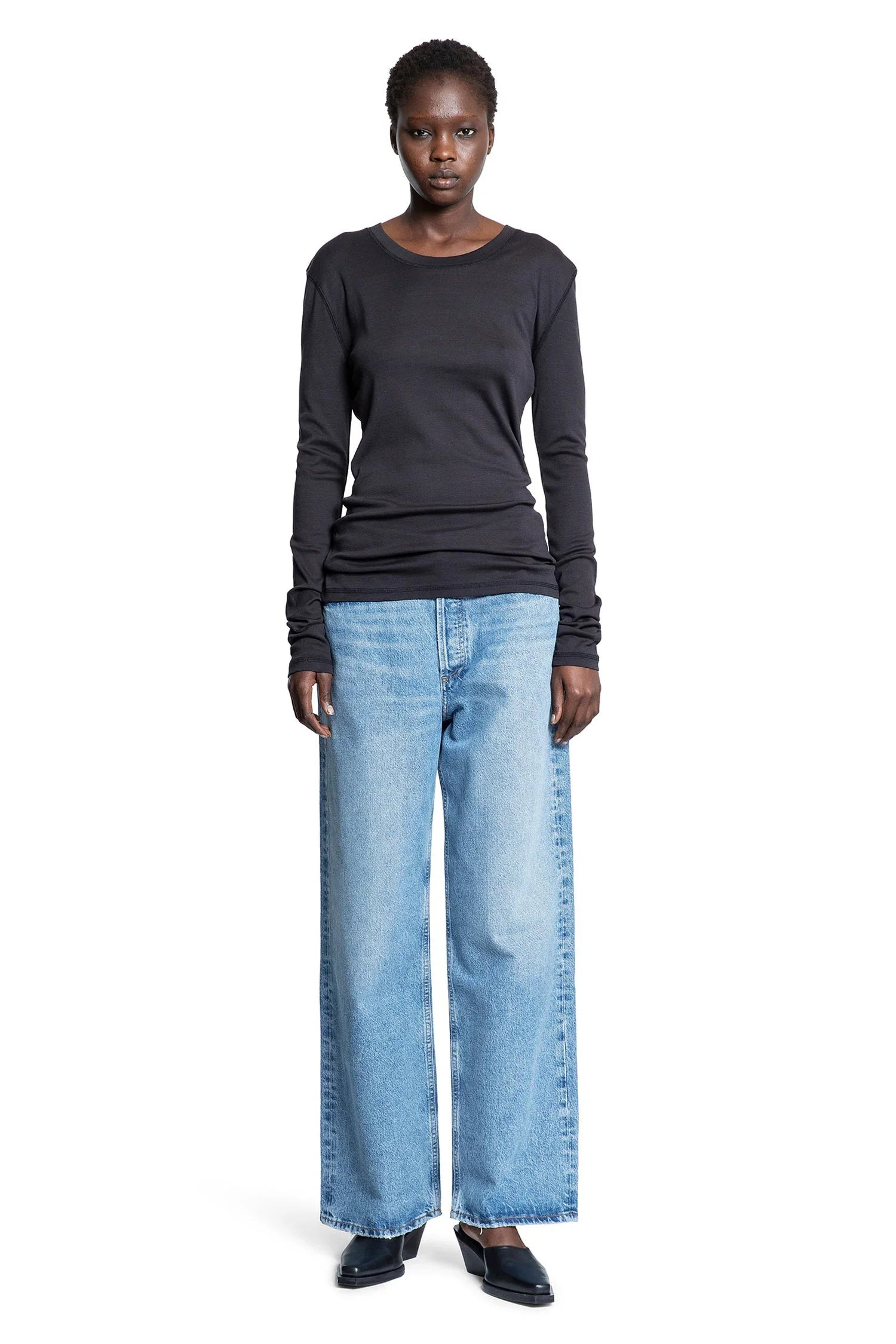 Low-Slung-Baggy-Jeans - 4