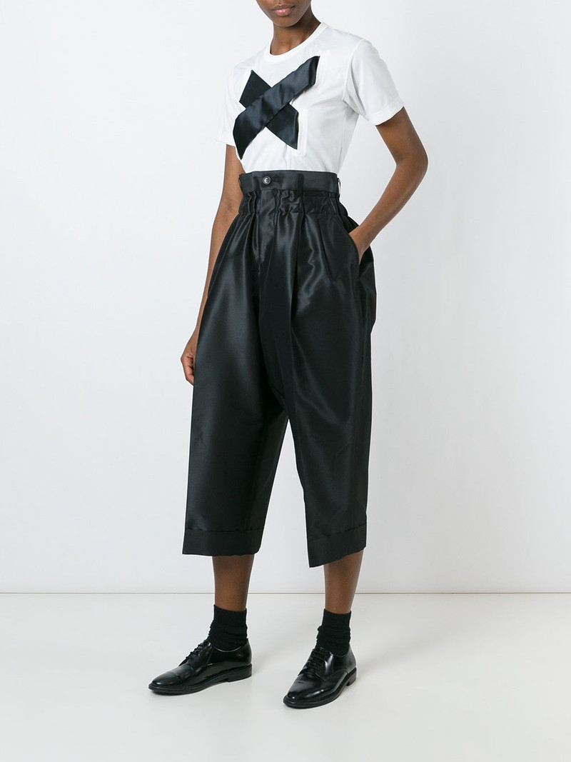 Comme Des Garçons cropped pleated trousers outlook