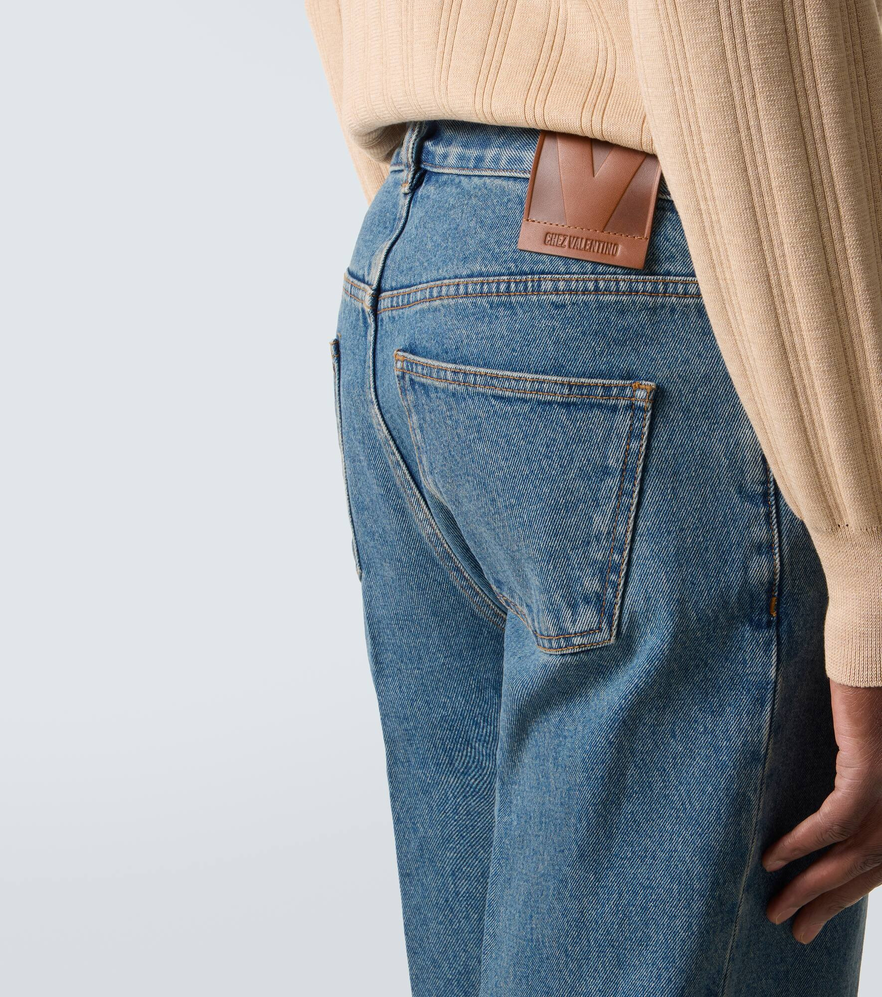 Mid-rise straight jeans - 6