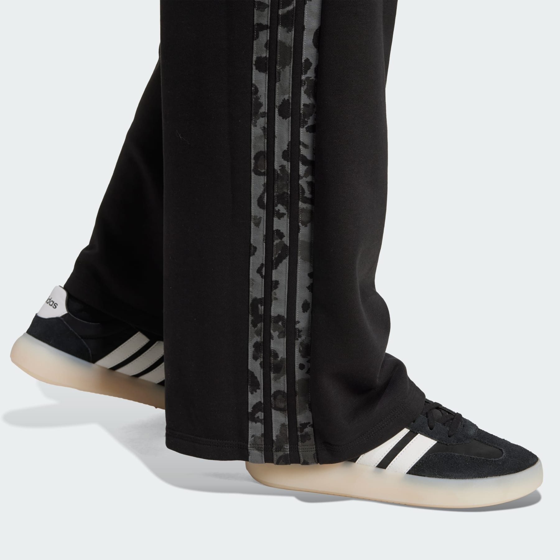 Animal Print 3-Stripes Open Hem Pants - 6