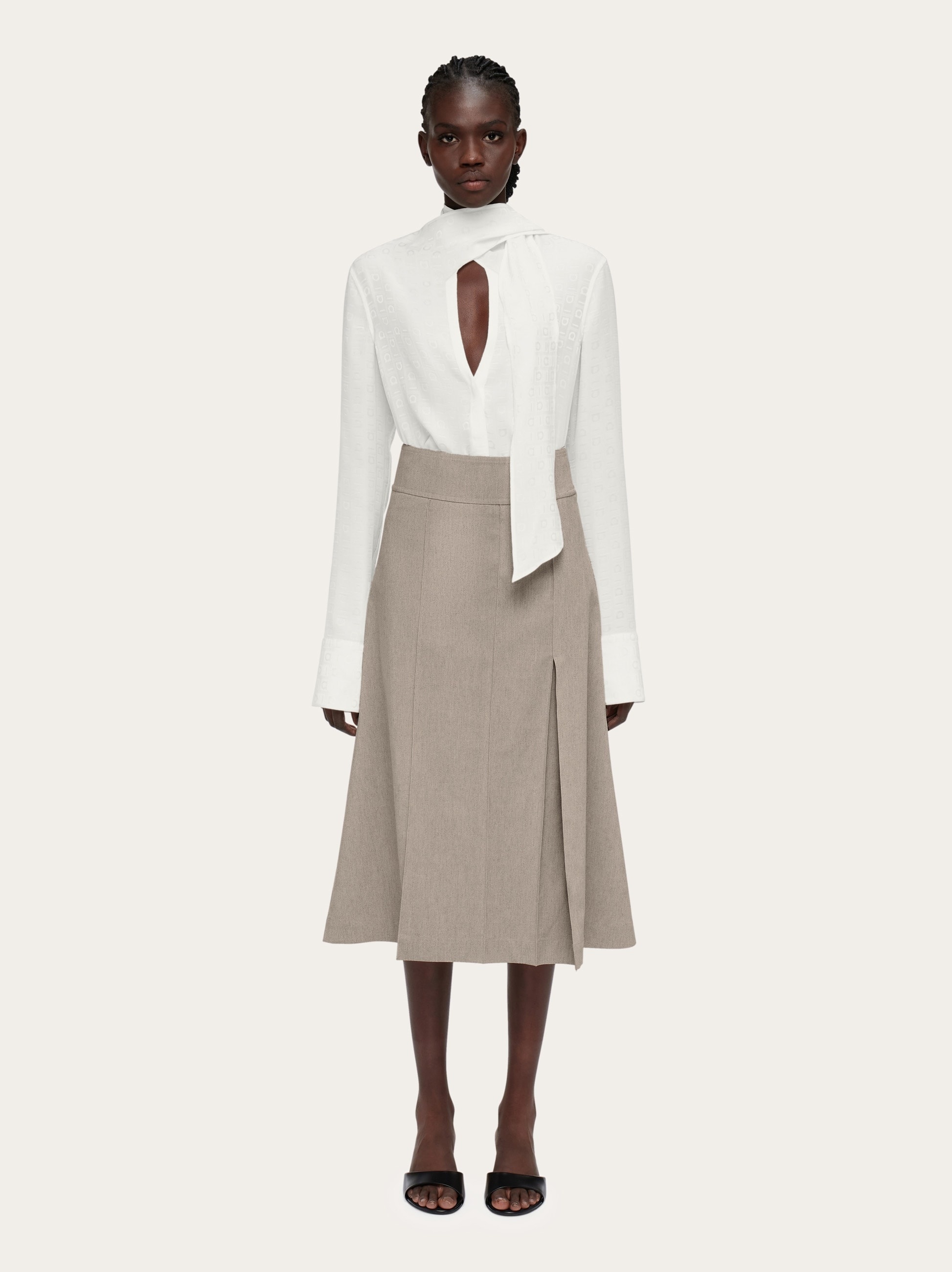 Shirt with sash collar - 6