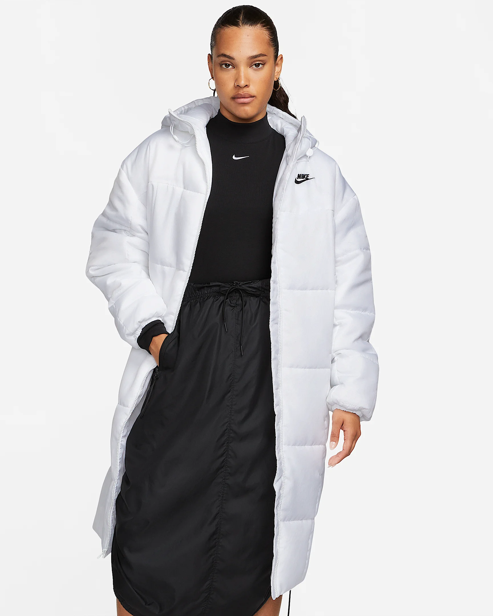 Nike Sportswear Classic Puffer Women's Therma-FIT Loose Hooded Parka - 1