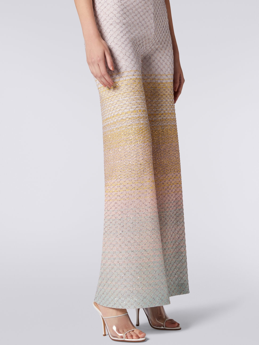 Flared knit trousers with sequins - 5