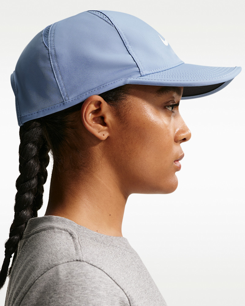Nike Dri-FIT Club Unstructured Featherlight Cap 4