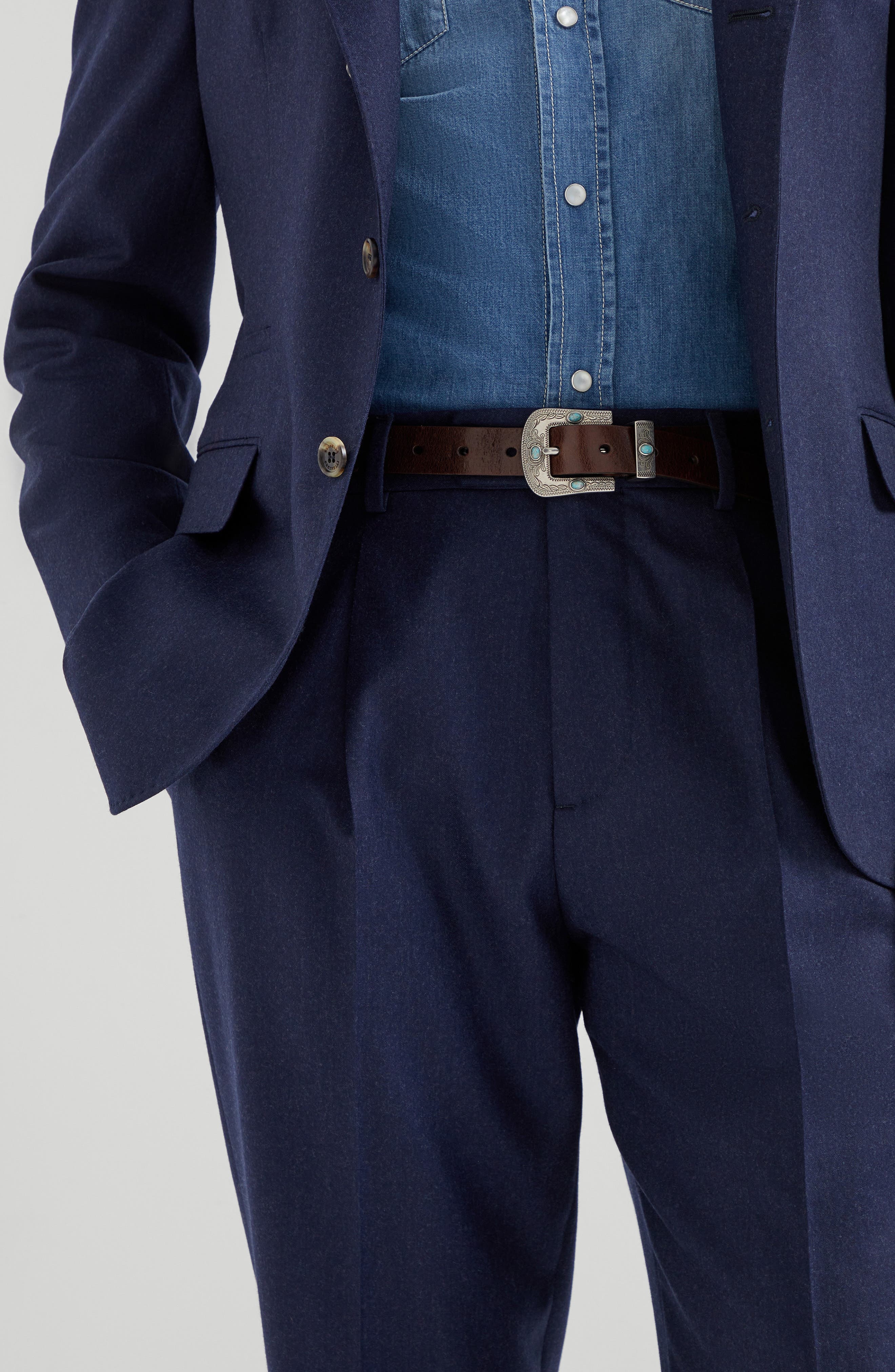 Brunello Cucinelli Leisure fit trousers with pleats in Marine Blue at Nordstrom - 4