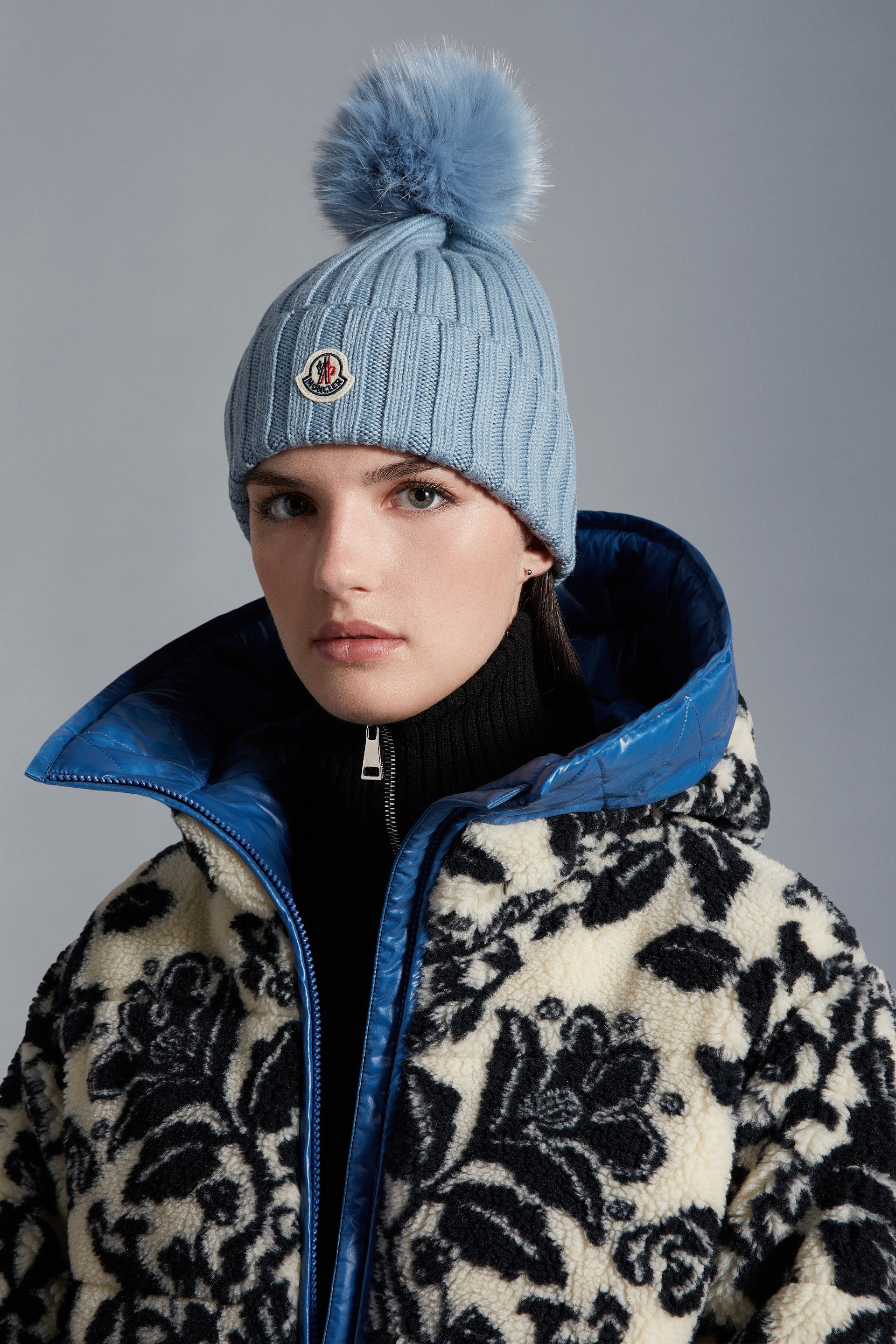 Wool Beanie with Pom Pom - 2
