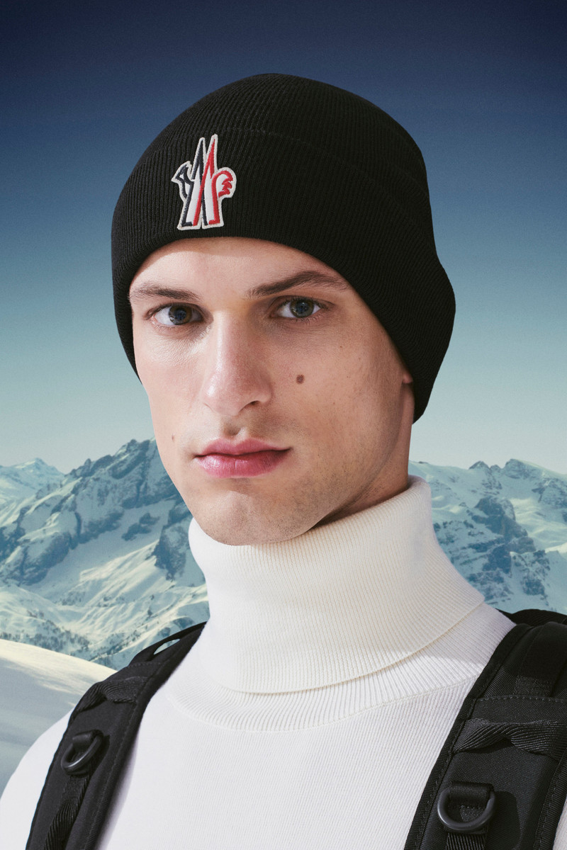 Moncler Pure Wool Beanie outlook