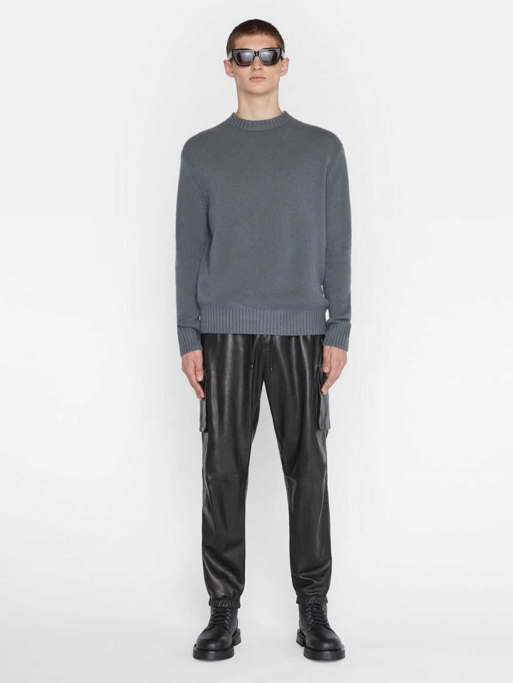 Cashmere Crewneck Sweater in Charcoal Grey - 2