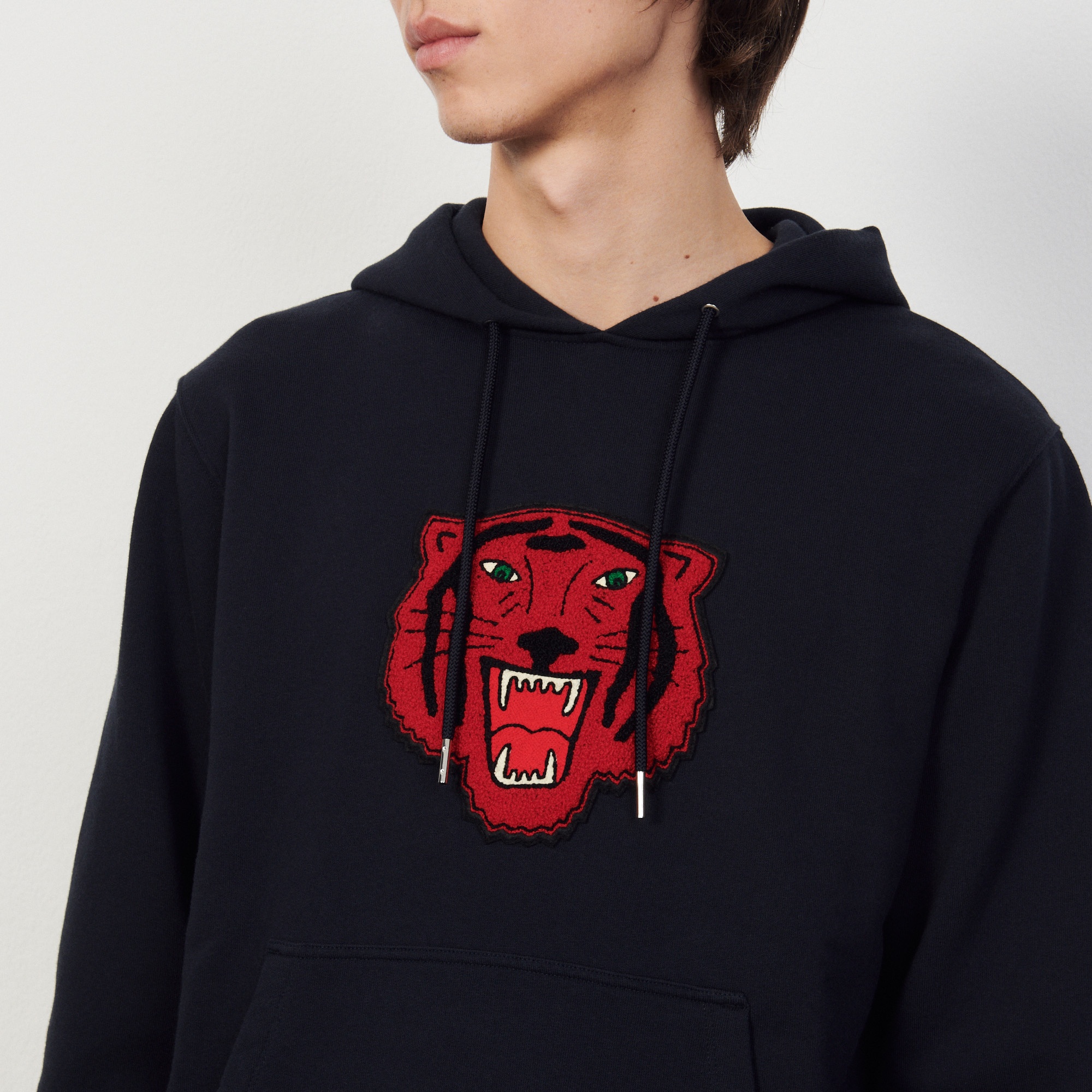 Hoodie with patch - 5