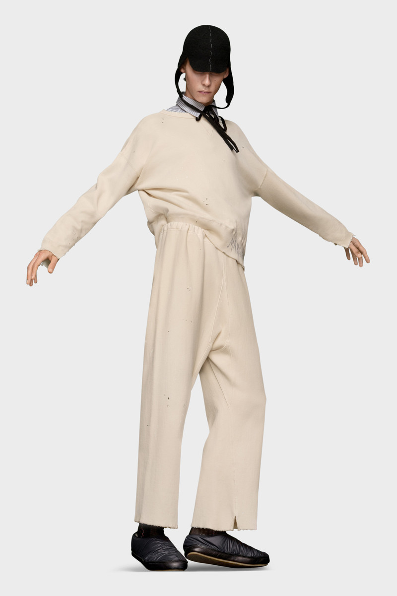 Cut-out hem sweatpants 3