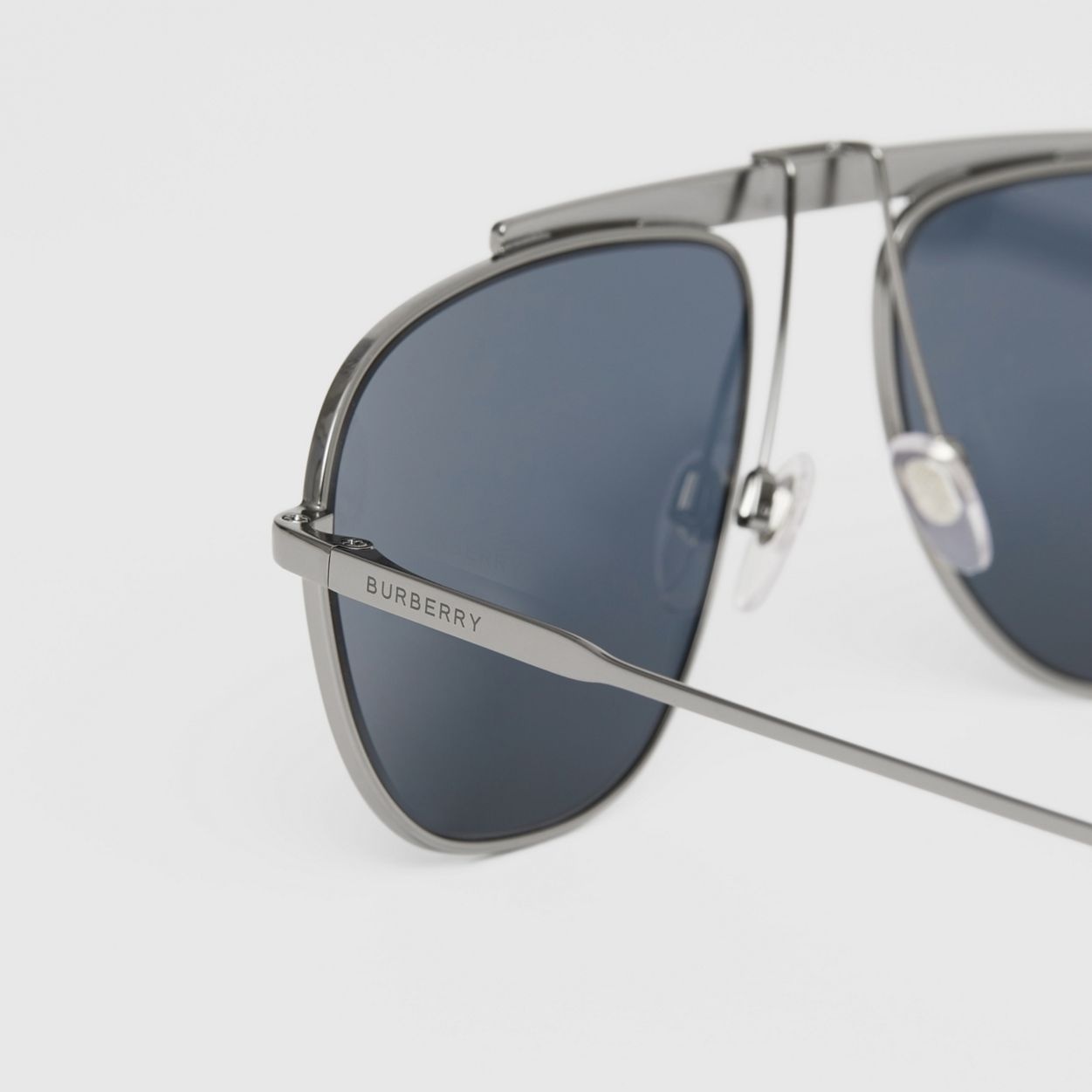 Icon Stripe Detail Pilot Sunglasses - 2