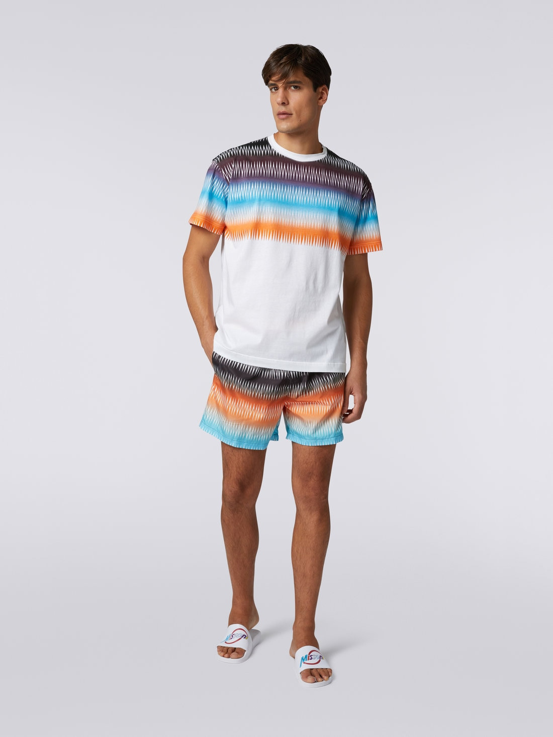 Oversized cotton crew-neck T-shirt with dégradé zigzag print - 2