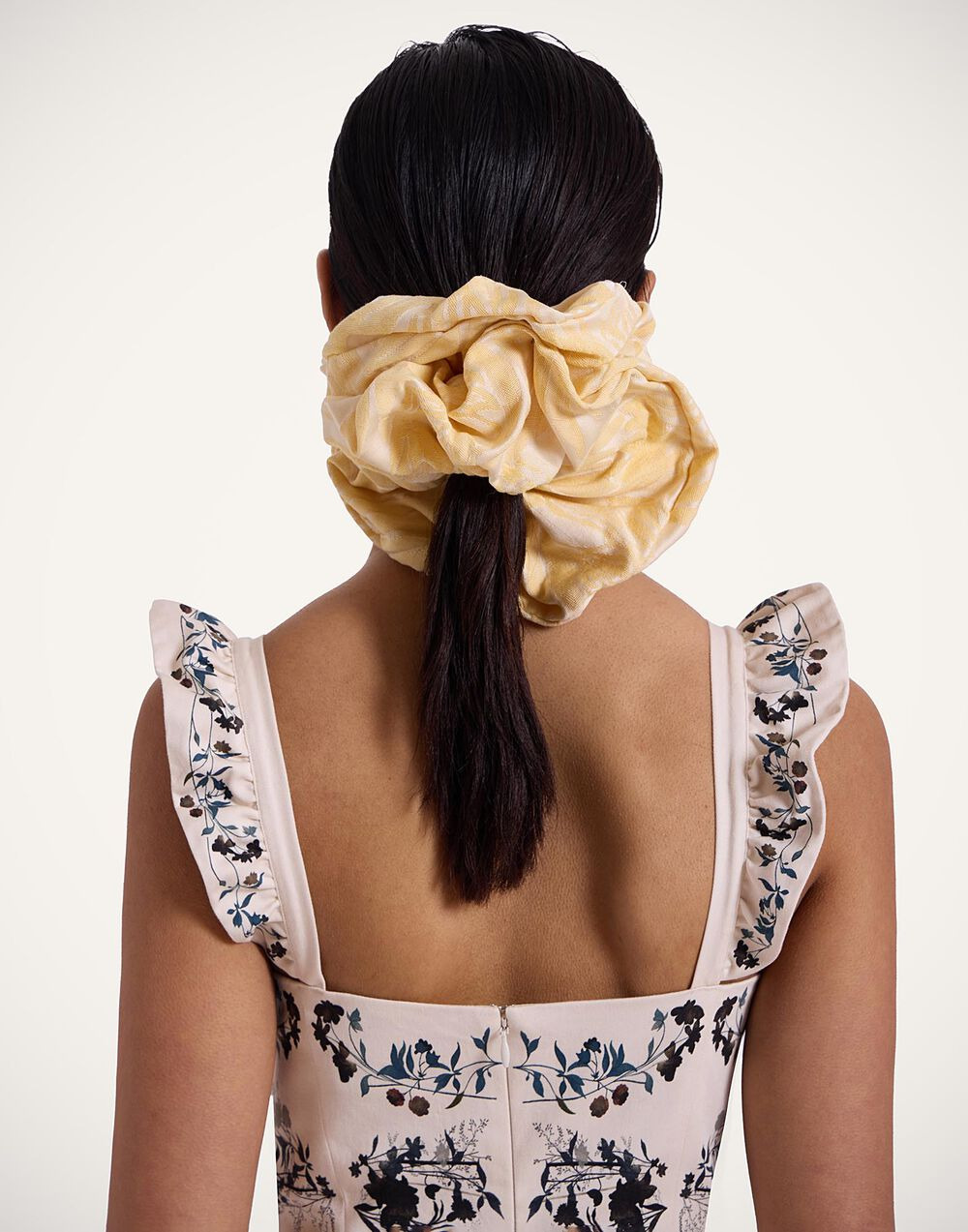 Giga Scrunchie - 3