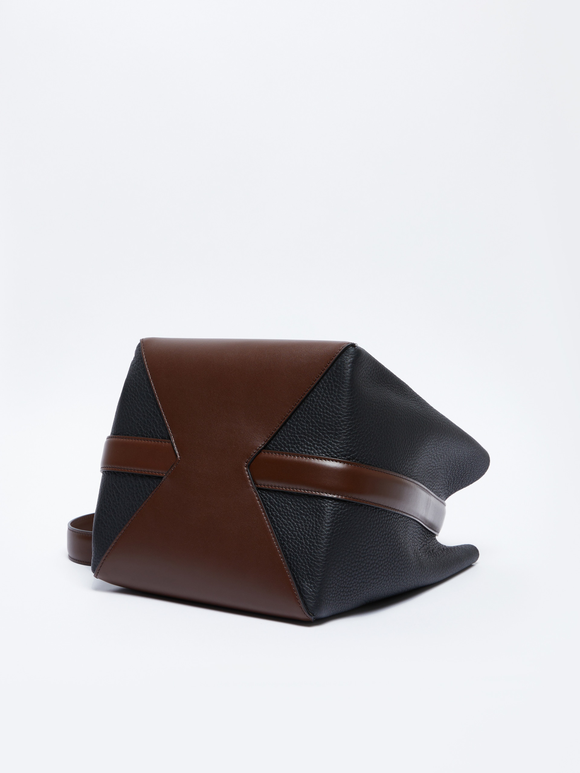 MMBUCKETM Medium bucket bag in deer-print leather - 5