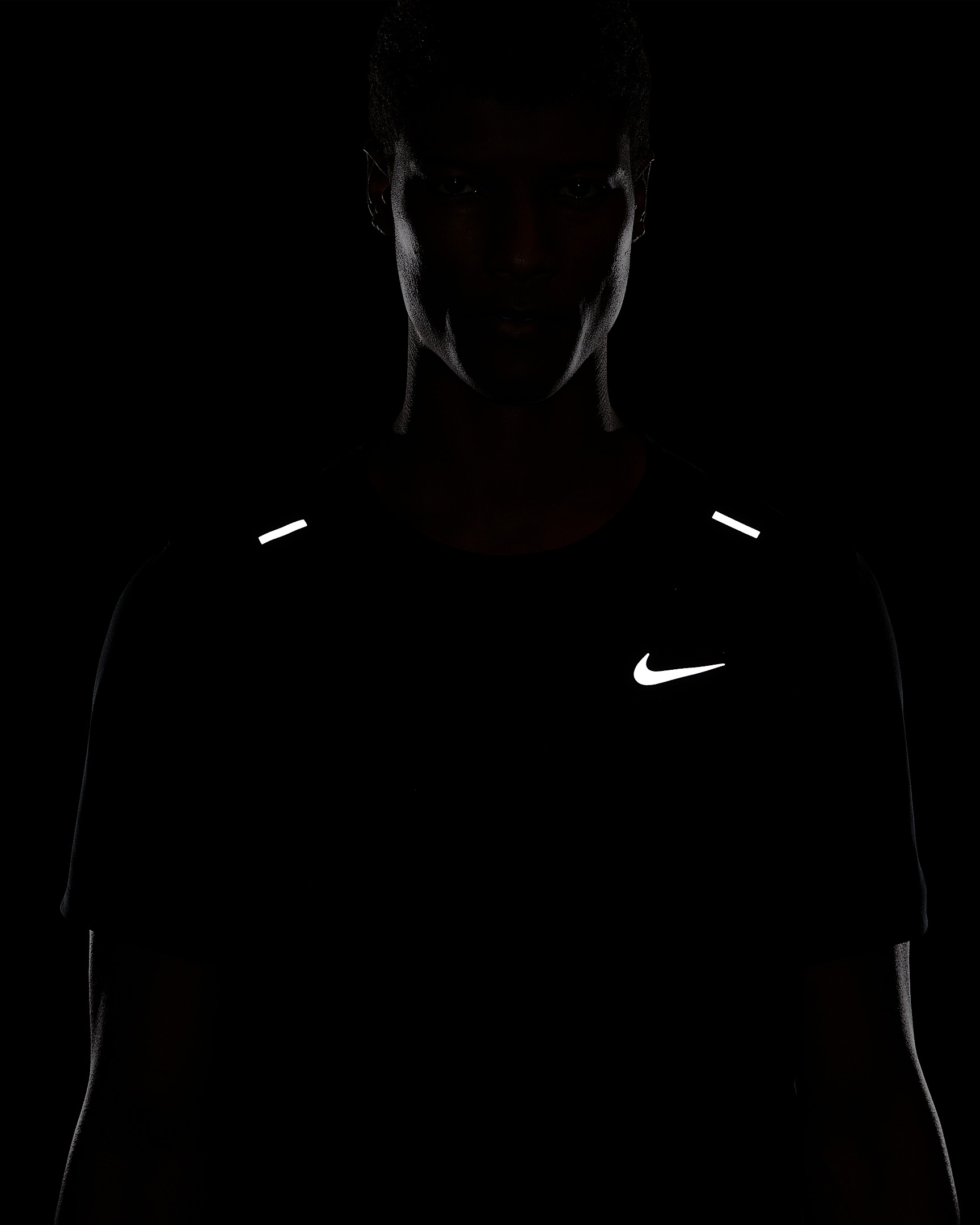 Nike Rise 365 Men's Dri-FIT Short-Sleeve Running Top - 7