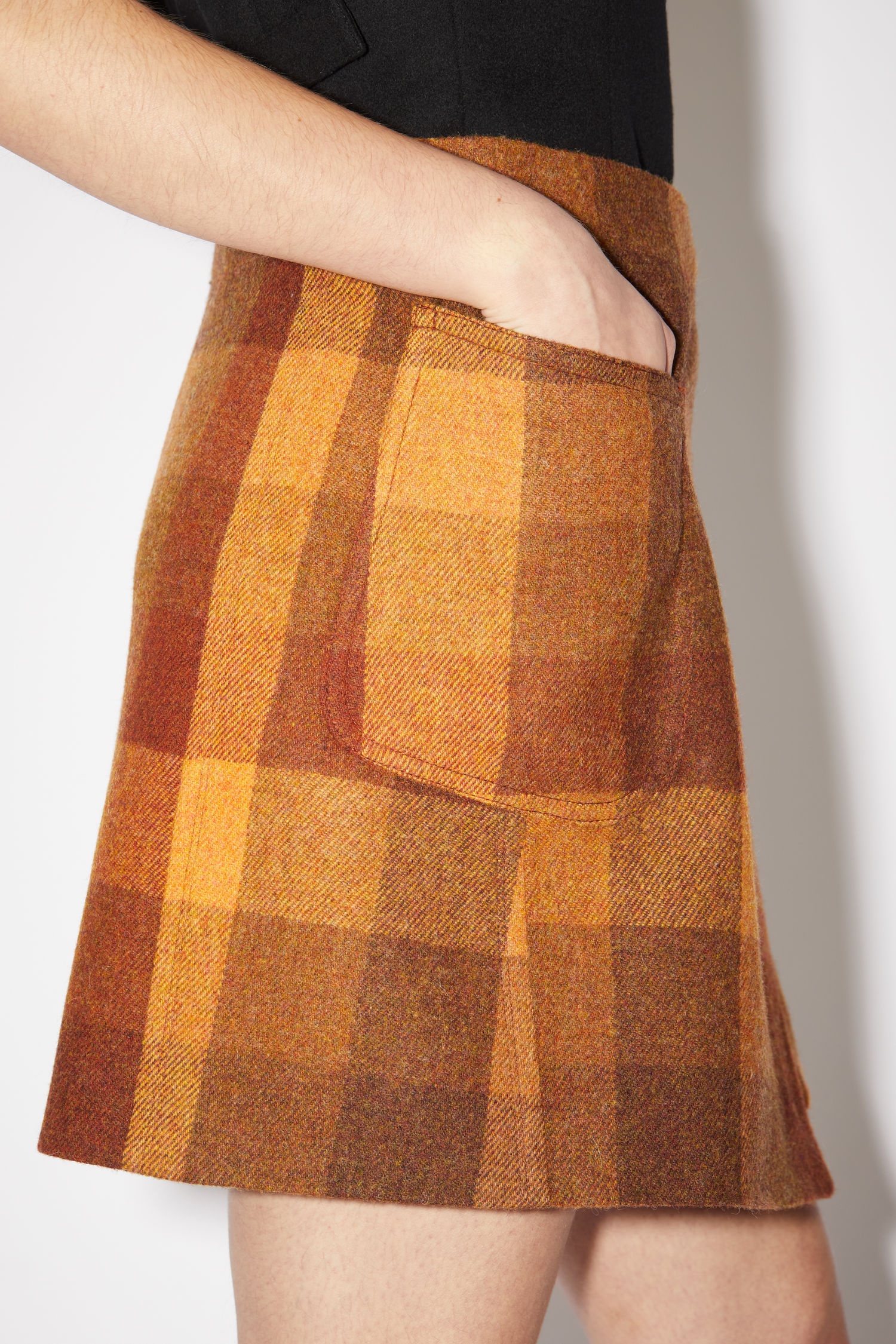 Asymmetric skirt - Brown/orange - 6