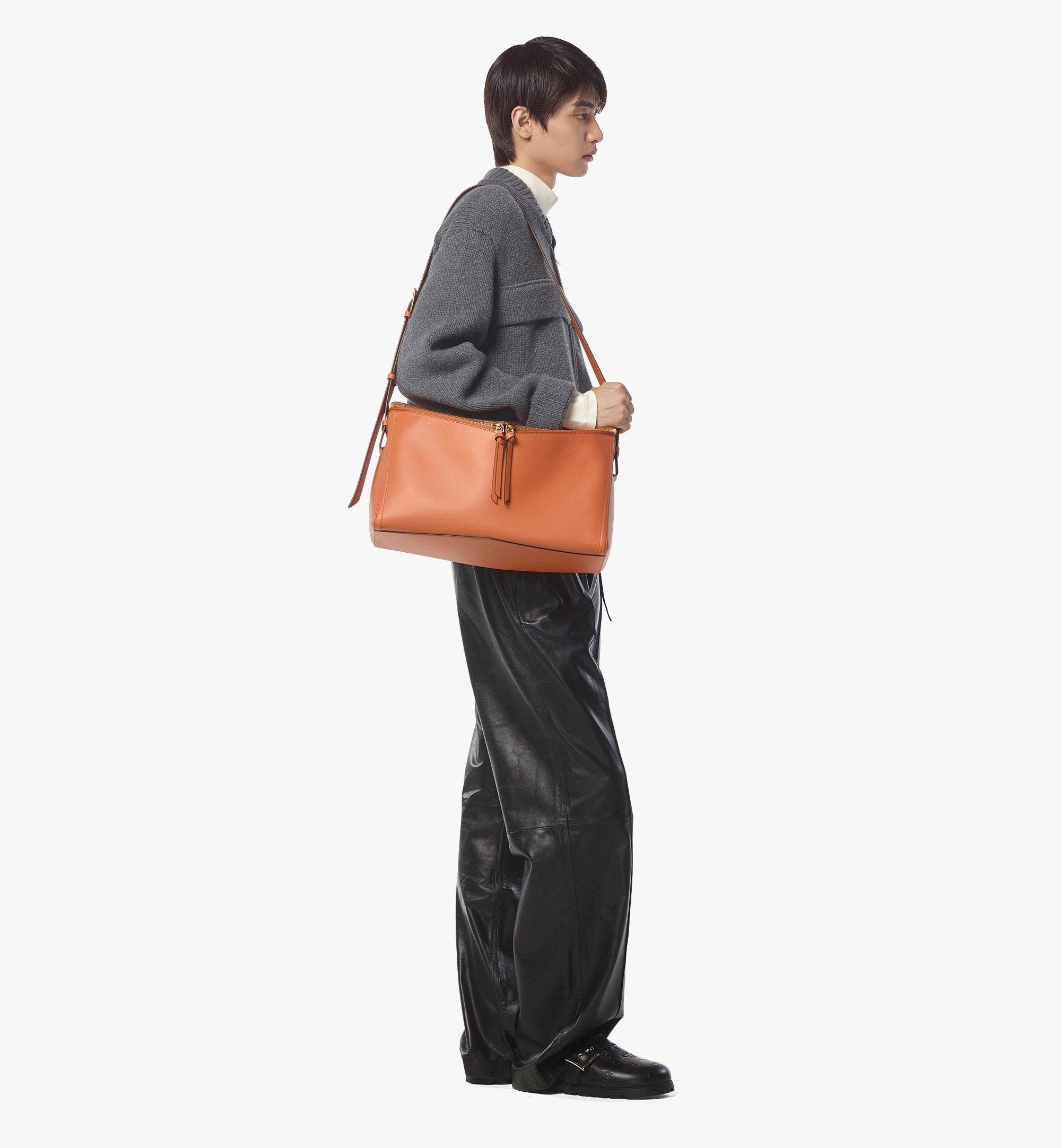 Diamond 3D Shoulder Bag in Calf Leather - 9