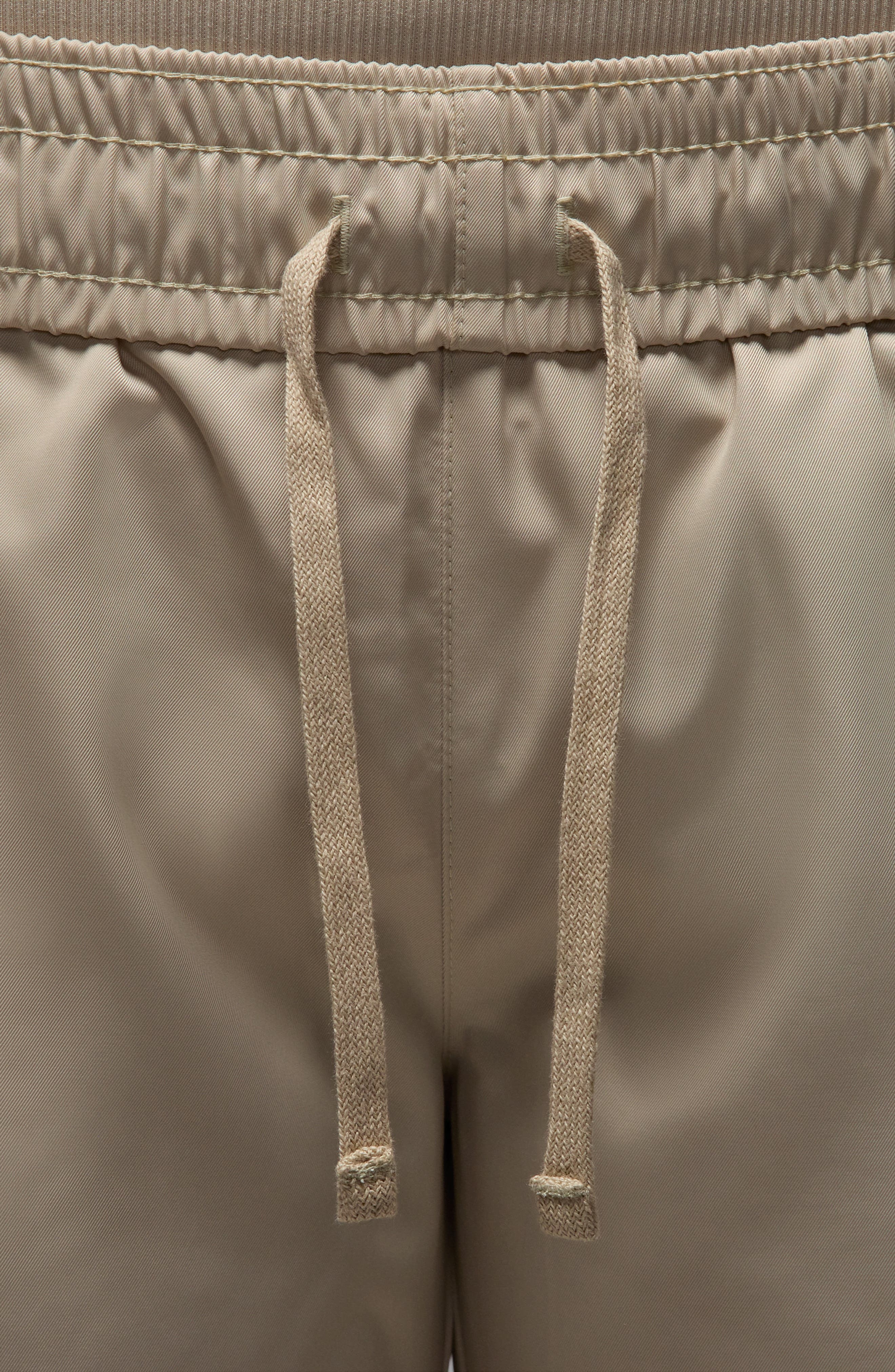 Jordan Brooklyn Water Repellent Pants in Rattan/White at Nordstrom - 4