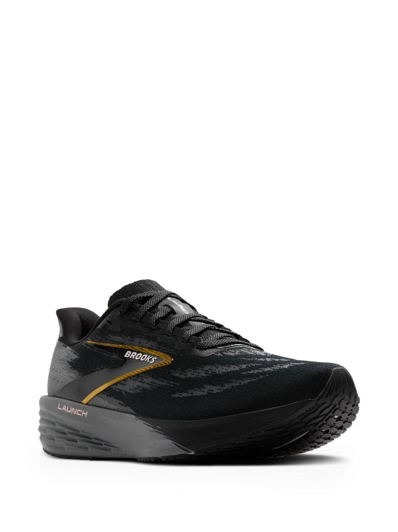 BROOKS Launch 11 "Black" sneakers outlook