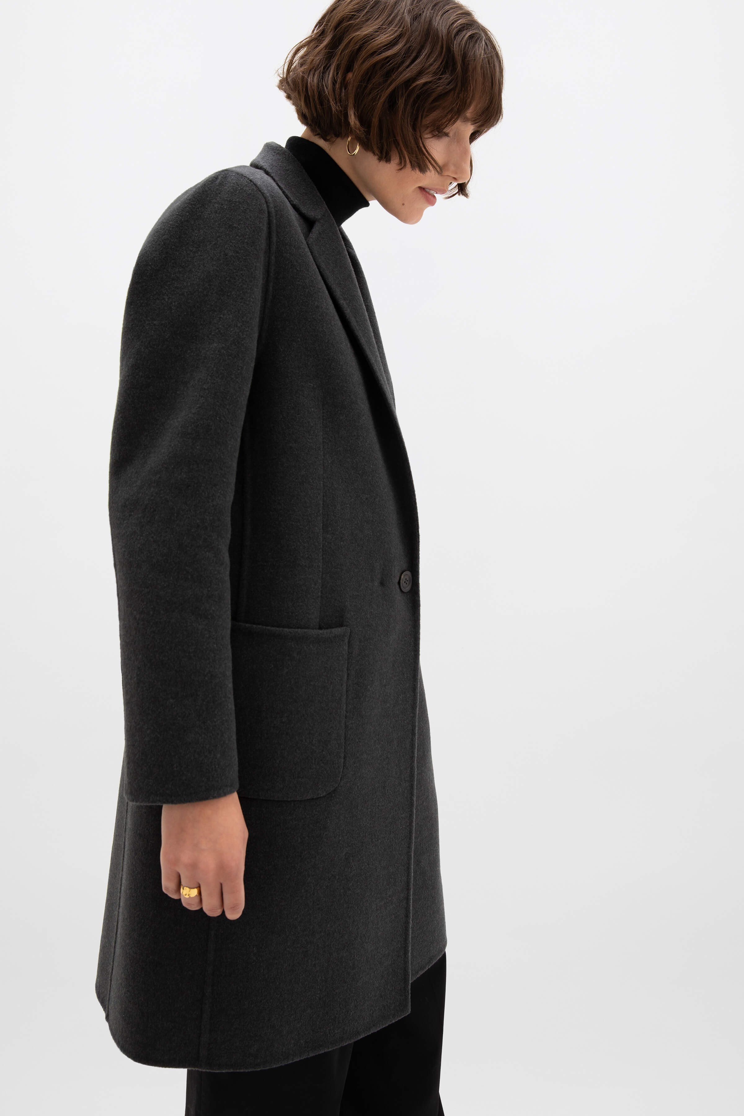 Classic Grey Cashmere Coat - 3