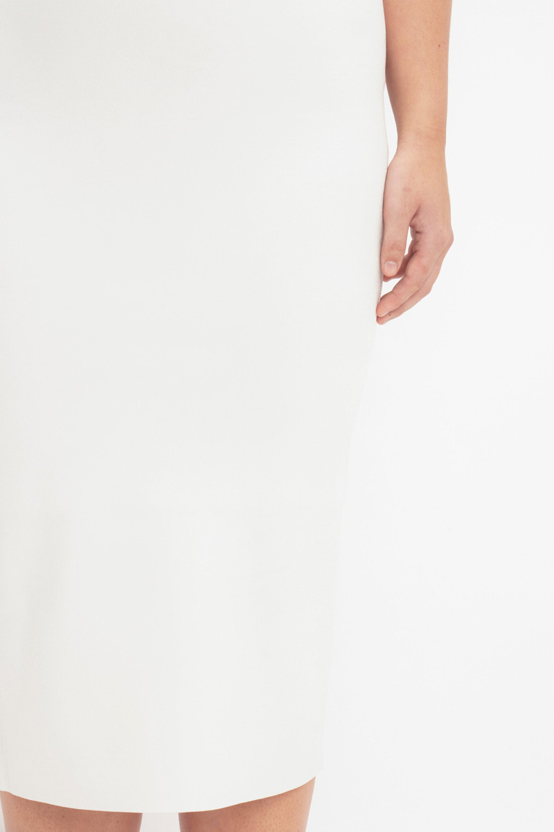 VB Body Slash Front Midi Dress In White 5