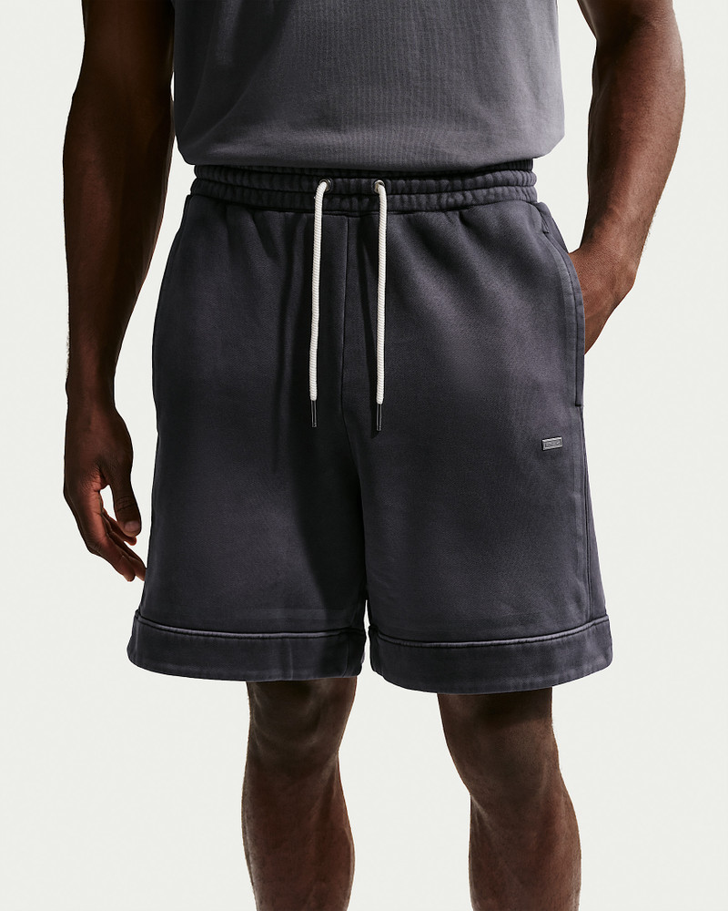 Nike Book Standard Issue Men's Therma-FIT Basketball Shorts outlook