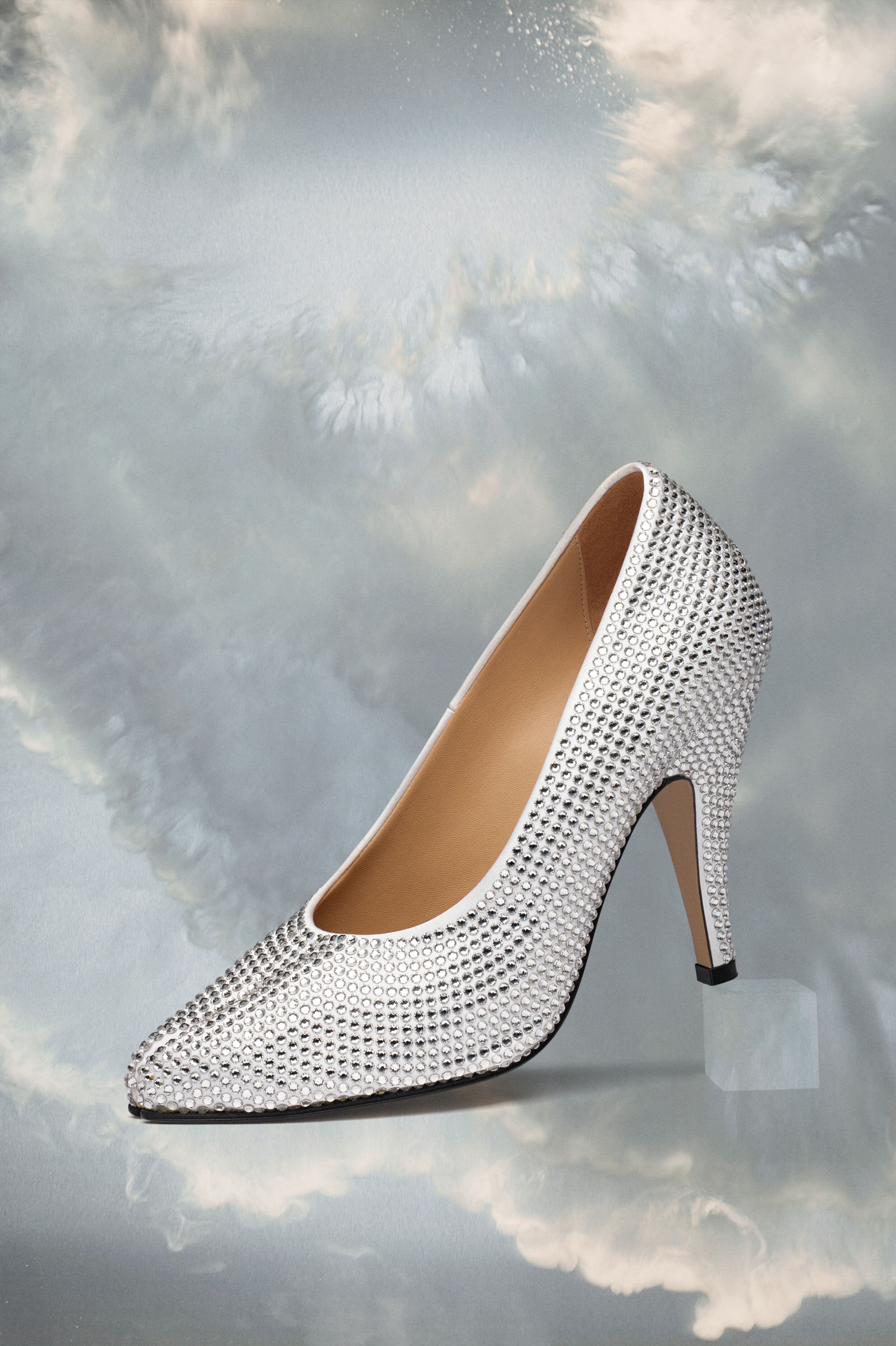 Tabi rhinestone pump - 1